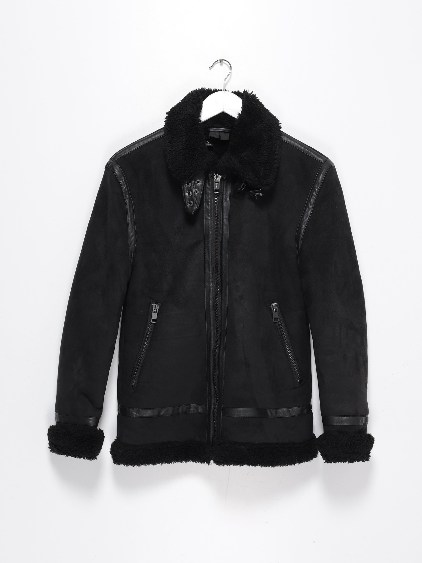 Куртки та дублянки H&M модель 0769125_чорний Фото
