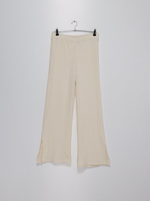Брюки H&M модель 0965696_молочний Фото