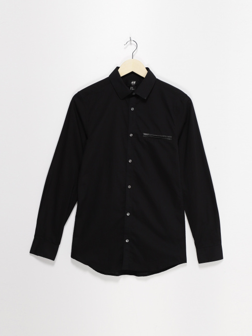 Сорочки H&M модель 0311902_чорний Фото