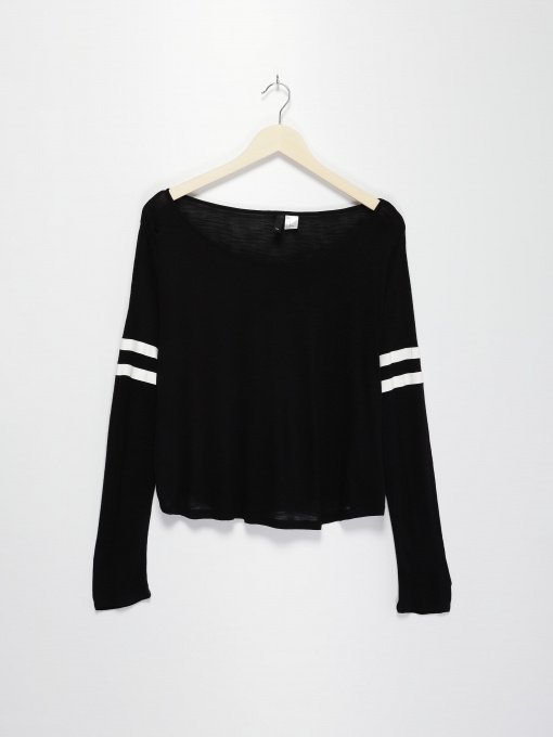 Худи и свитшоты H&M модель 0328175_чорний Фото
