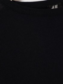 Свитры и кардиганы H&M модель 0378447_чорний Фото