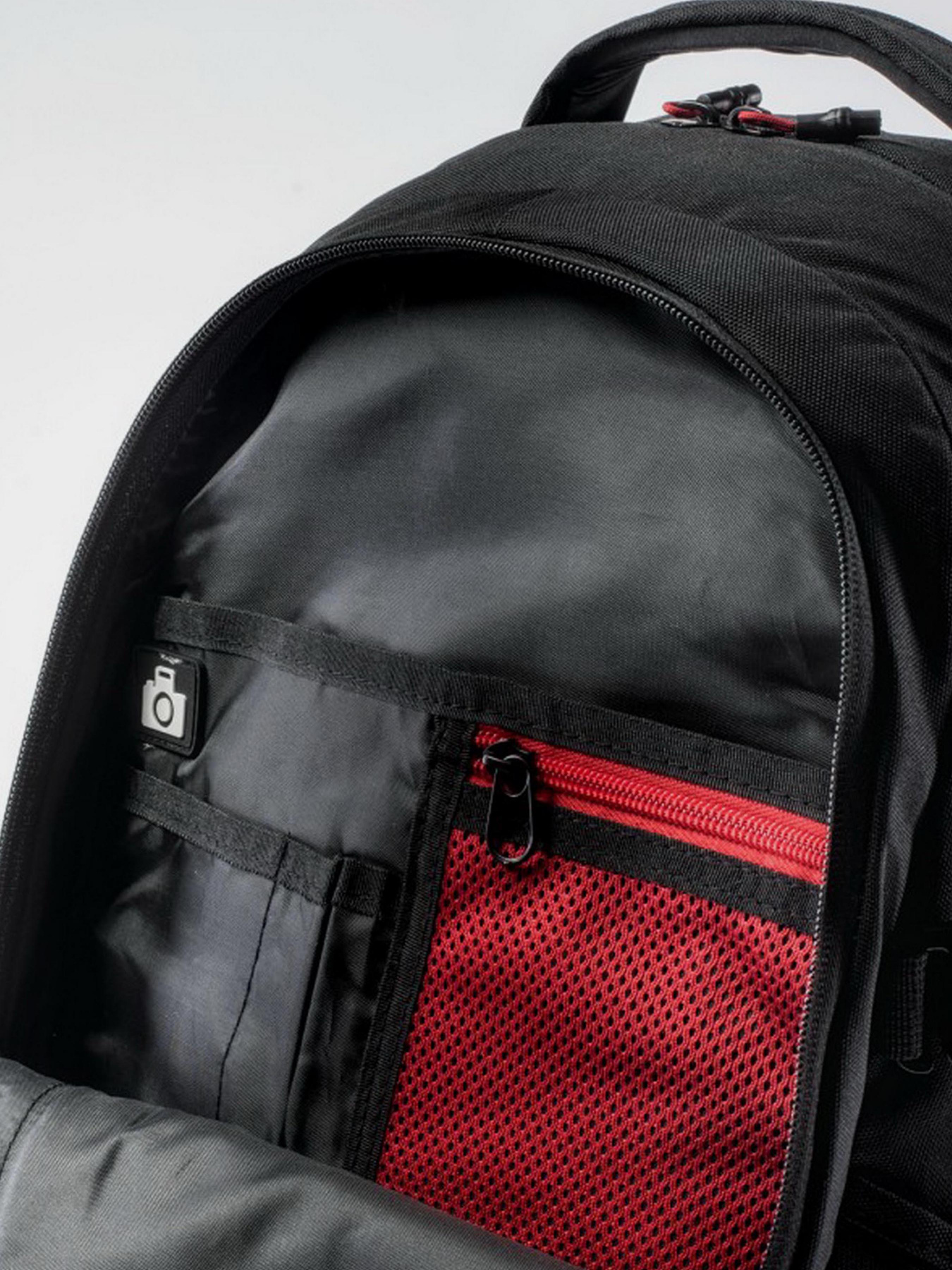 Рюкзаки Hitec модель GEEKTRIP-BLACK Рюкзаки Hitec модель GEEKTRIP-BLACK Фото