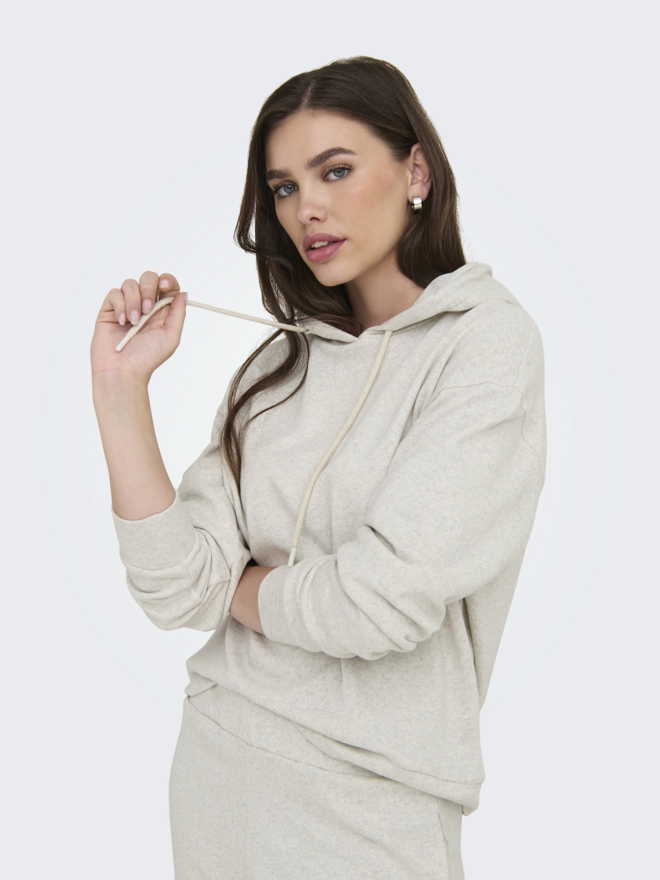 Худи и свитшоты JDY AMALFI LIFE L/S HOOD SWEAT модель 15356341_Oatmeal MELANGE Худи и свитшоты JDY AMALFI LIFE L/S HOOD SWEAT модель 15356341_Oatmeal MELANGE Фото
