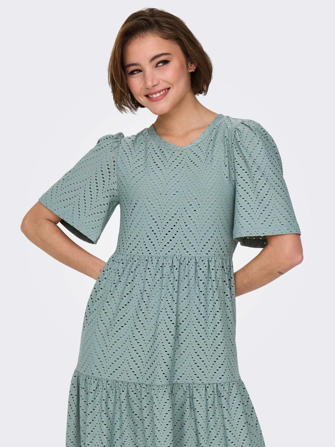 Платья JDY CARLA CATHINKA S/S DRESS модель 15254680_Chinois Green Платья JDY CARLA CATHINKA S/S DRESS модель 15254680_Chinois Green Фото