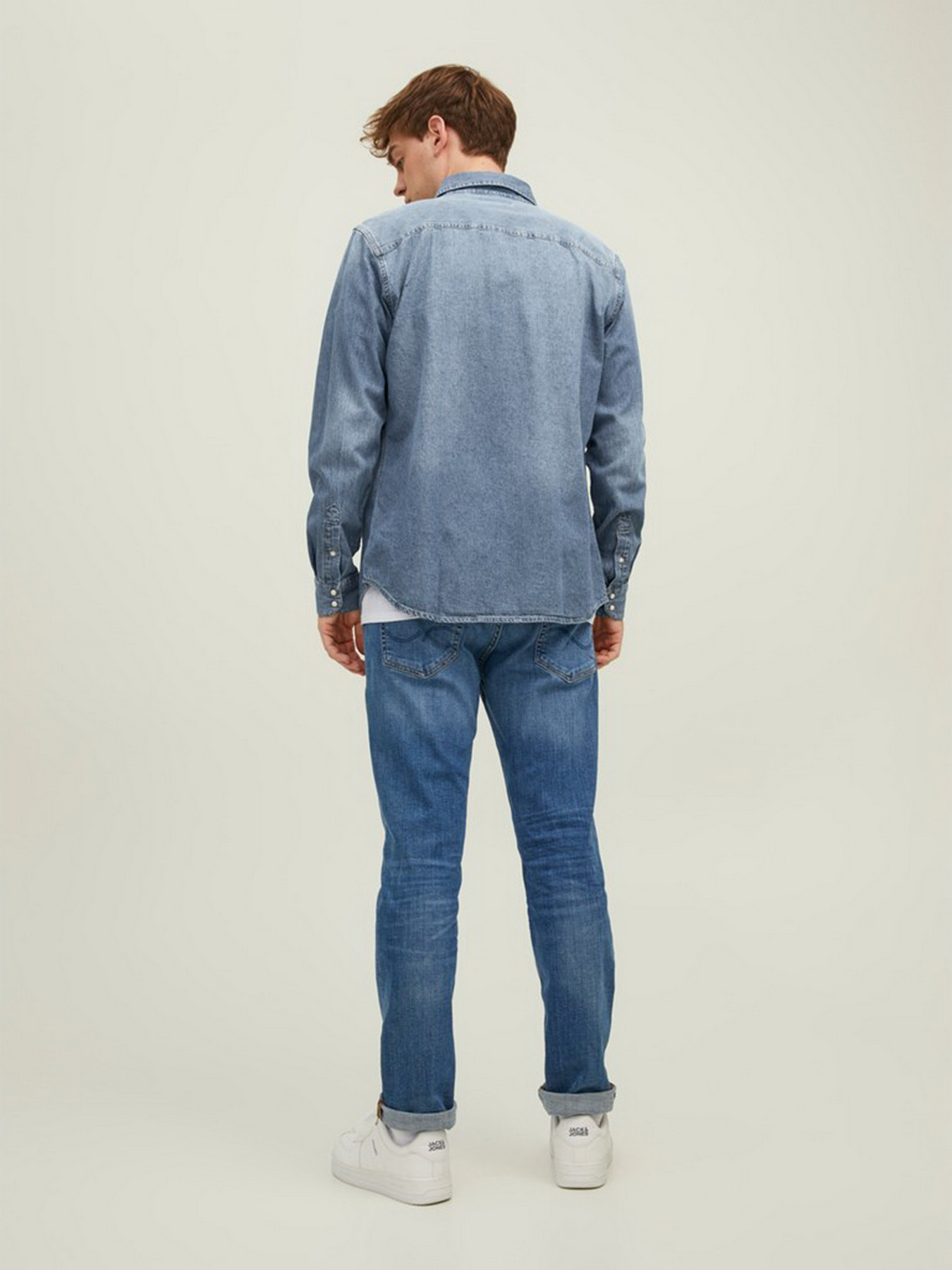 Рубашки JACK & JONES модель 12138115_Medium Blue Denim Фото