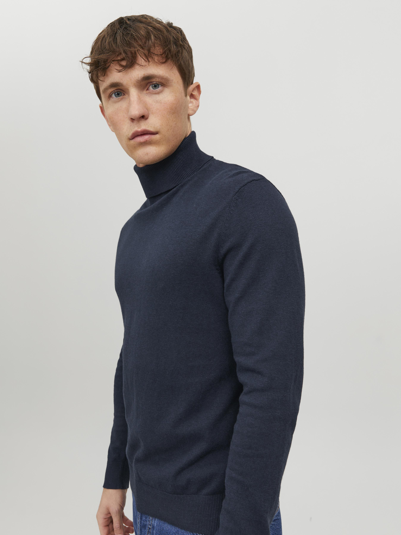 Свитры и кардиганы JACK & JONES EMIL KNIT ROLL NECK модель 12157417_Navy Blazer Фото