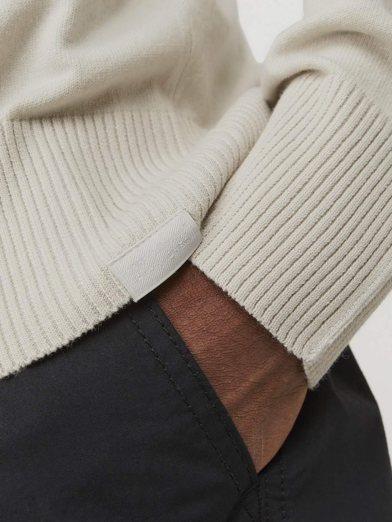 Светри та кардигани JACK & JONES модель 12251556_Moonbeam Светри та кардигани JACK & JONES модель 12251556_Moonbeam Фото