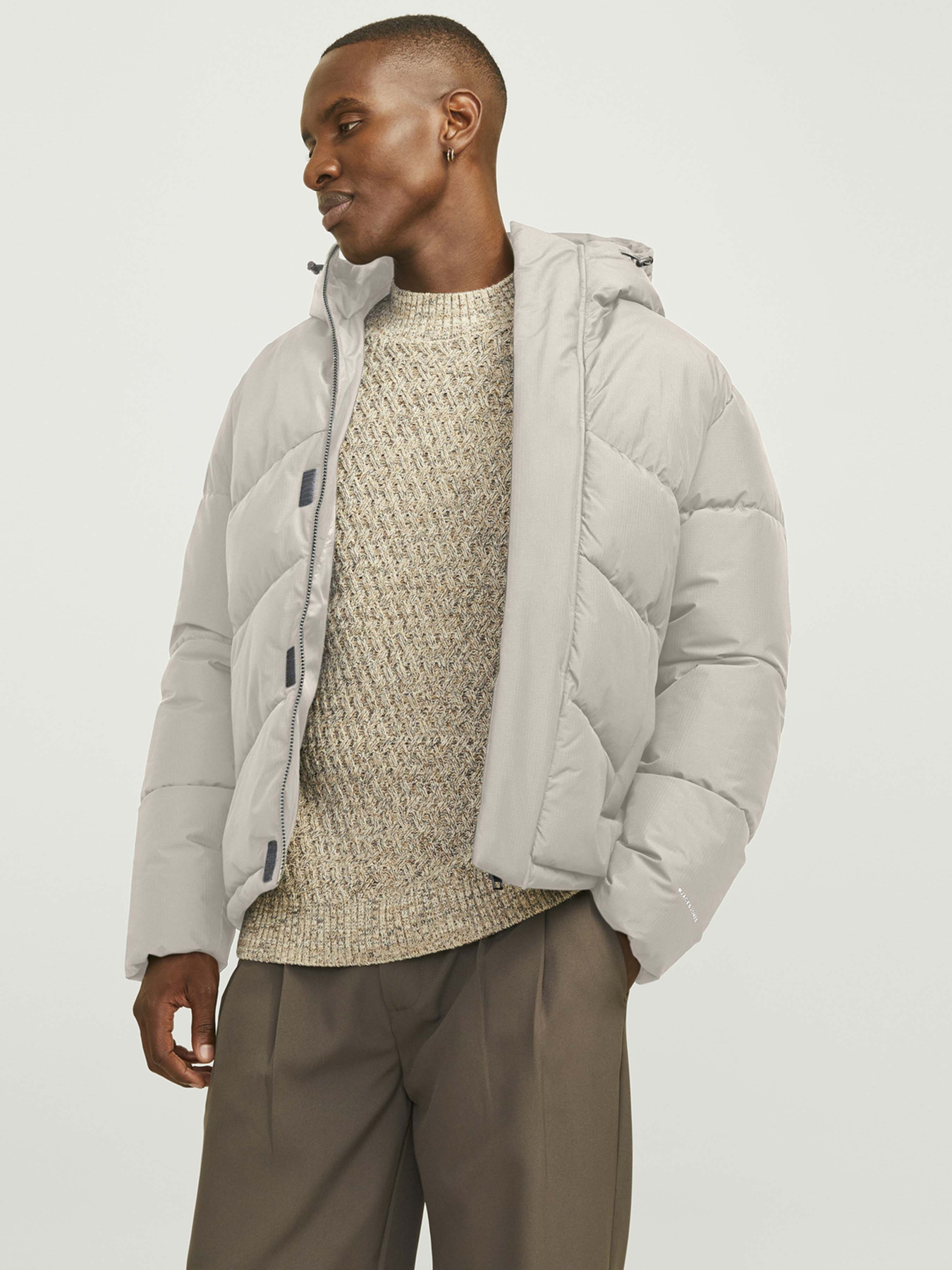 Куртки та дублянки JACK & JONES модель 12259850_Moonbeam Фото