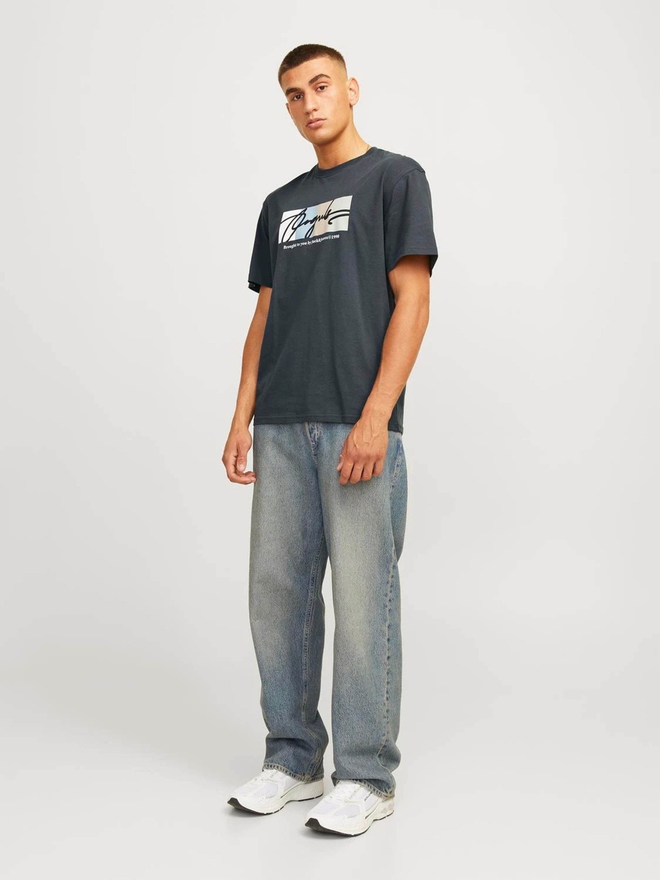 Футболки и поло JACK & JONES модель 12262662_Forest River Футболки и поло JACK & JONES модель 12262662_Forest River Фото