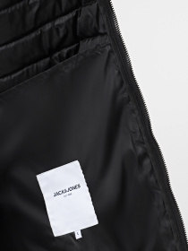 Куртки и дубленки JACK & JONES модель 12256987_Black Фото