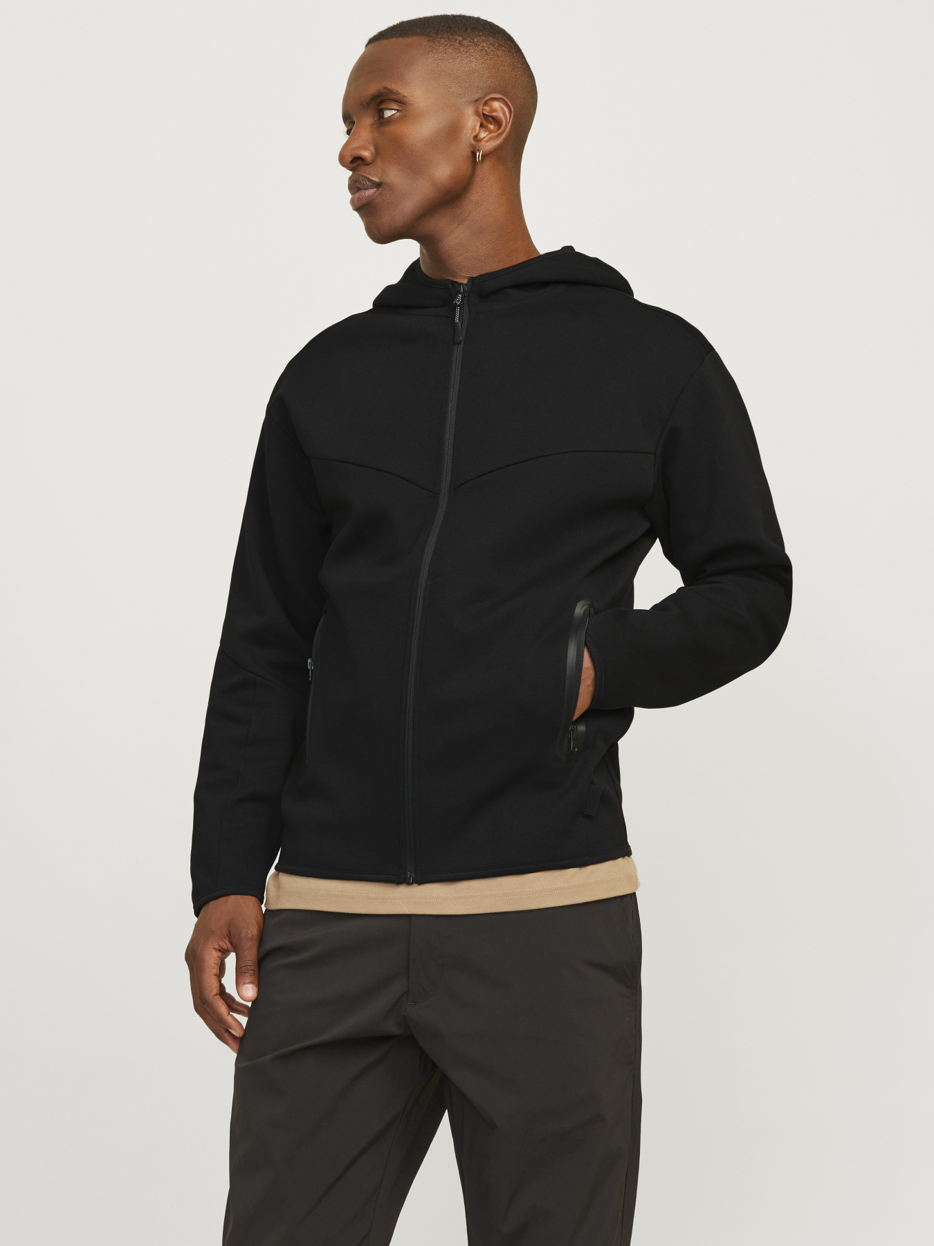 Худі та світшоти JACK & JONES FUSION SWEAT ZIP HOOD модель 12260150_Black Фото