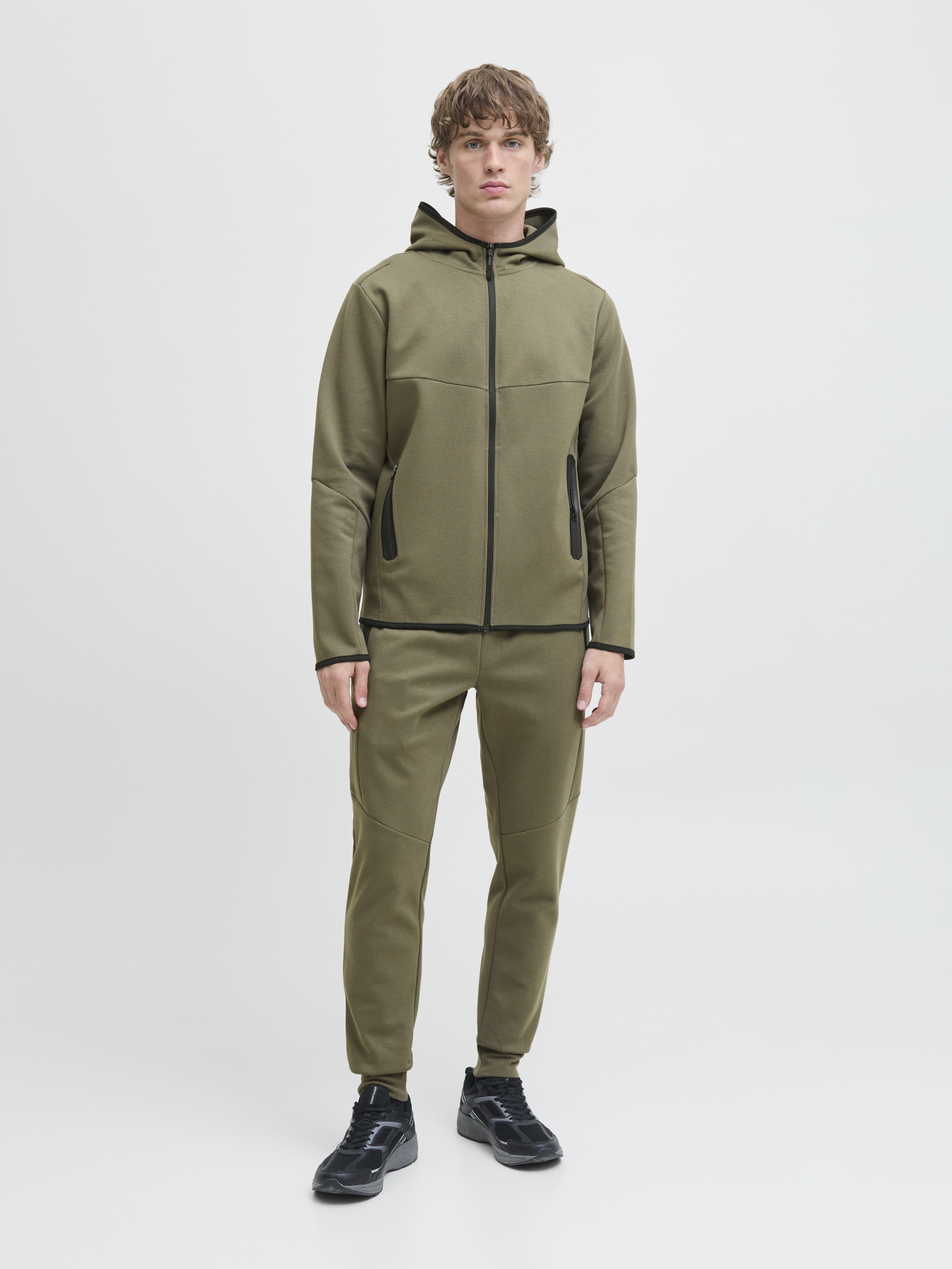 Худі та світшоти JACK & JONES FUSION SWEAT ZIP HOOD модель 12260150_Grape Leaf Фото