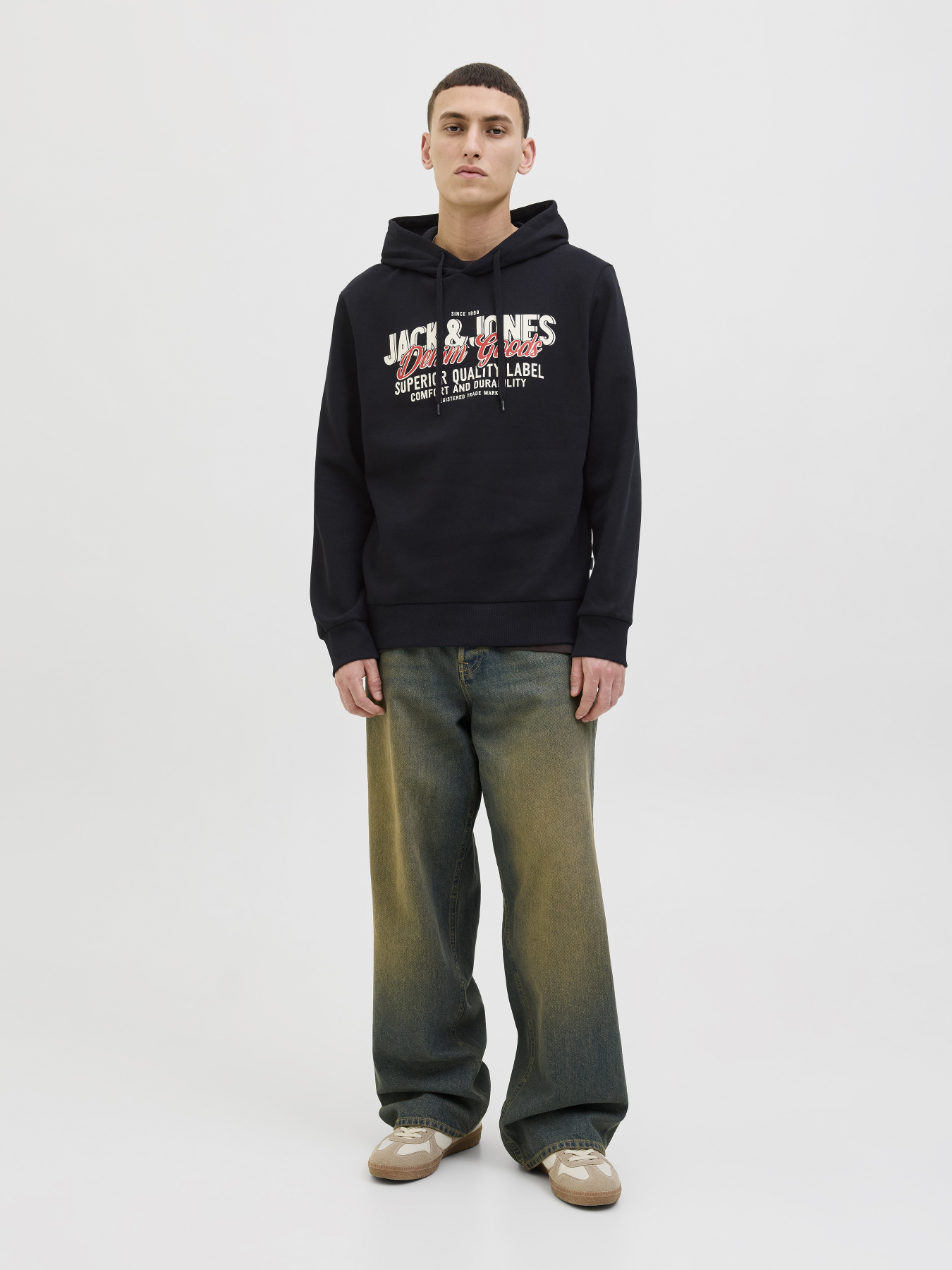 Худи и свитшоты JACK & JONES LOGO SWEAT HOOD модель 12279649_Black Худи и свитшоты JACK & JONES LOGO SWEAT HOOD модель 12279649_Black Фото