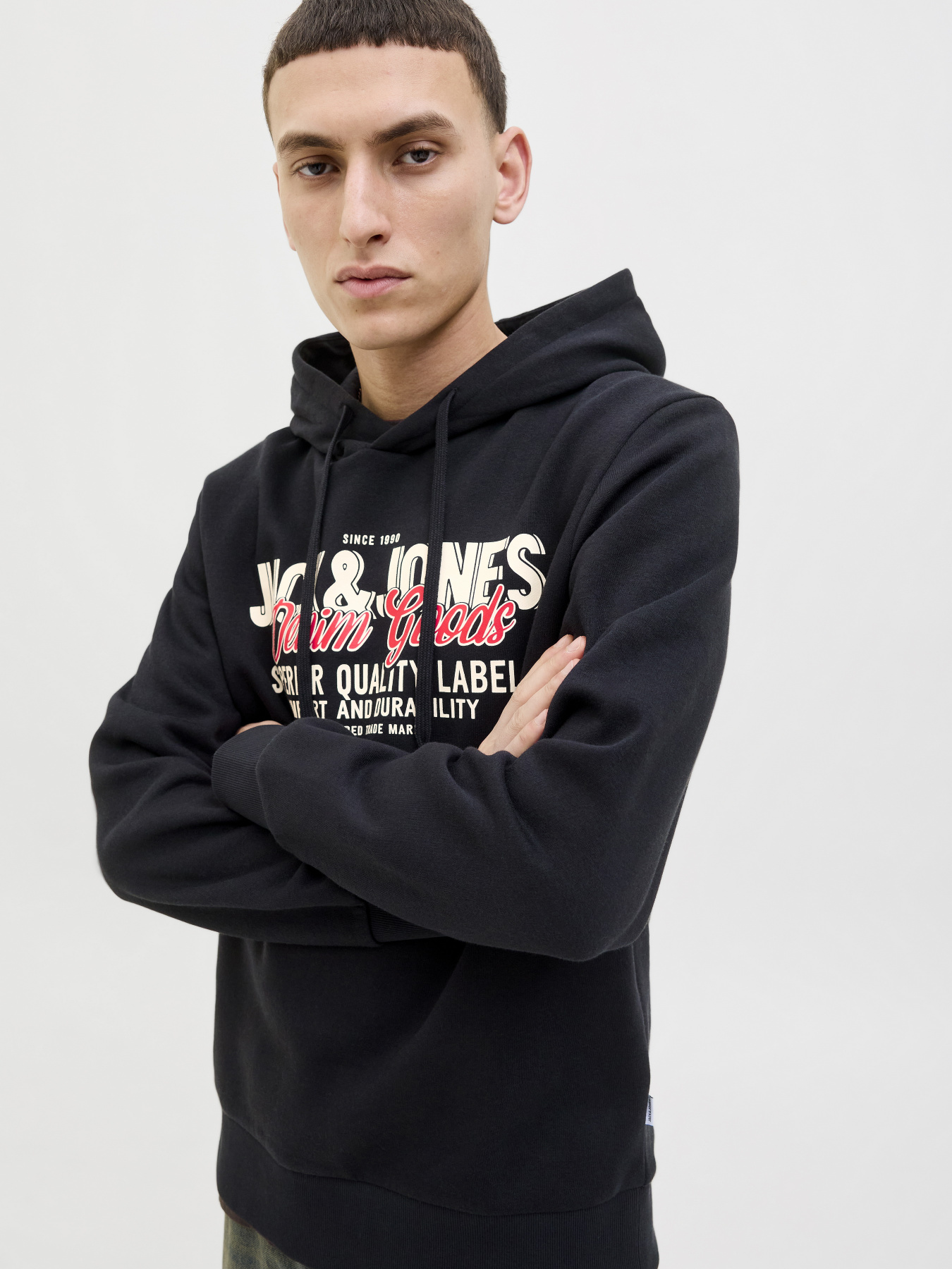Худи и свитшоты JACK & JONES LOGO SWEAT HOOD модель 12279649_Black Худи и свитшоты JACK & JONES LOGO SWEAT HOOD модель 12279649_Black Фото