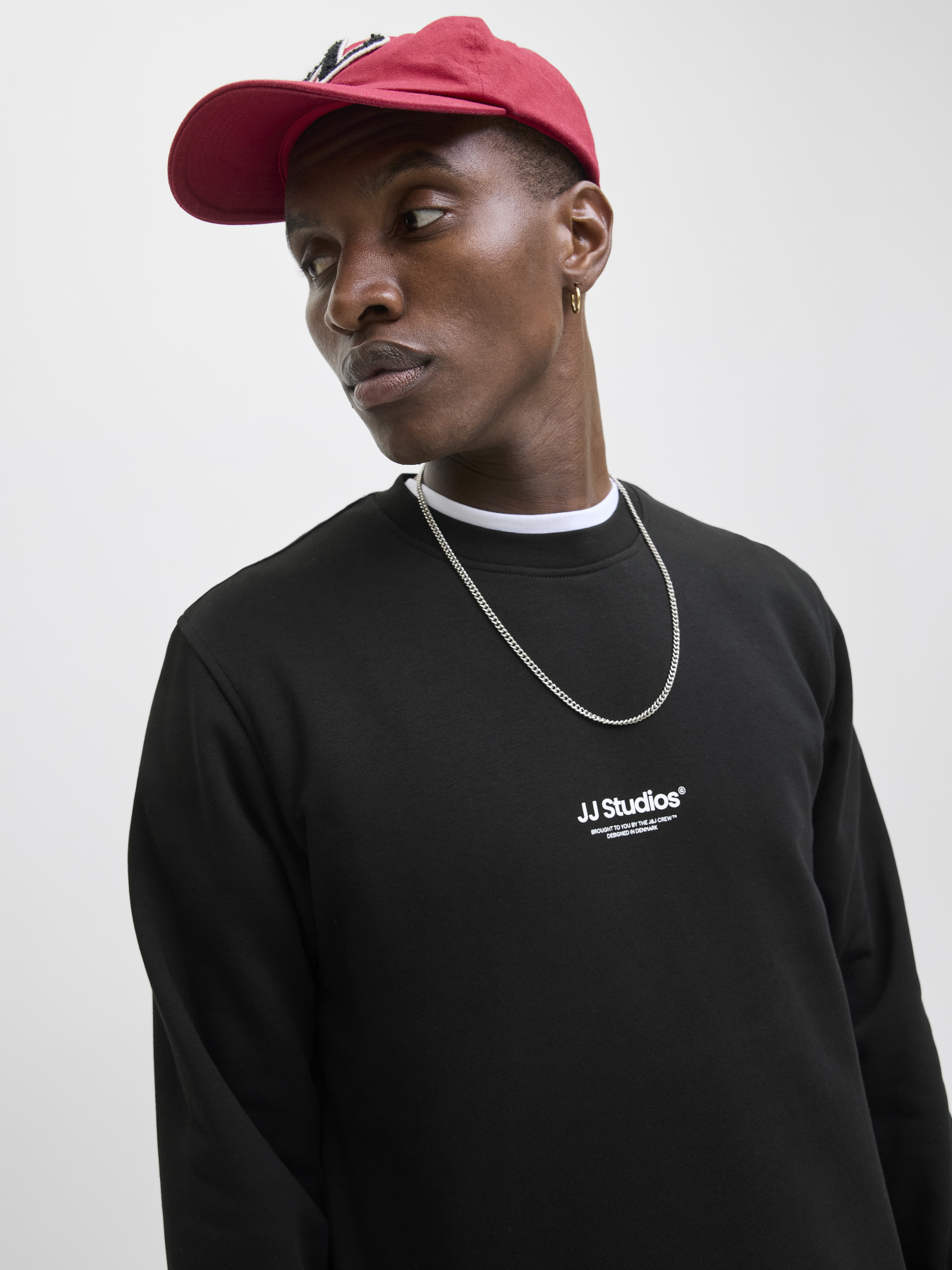 Худи и свитшоты JACK & JONES SOHO SWEAT CREW NECK модель 12278791_Black Худи и свитшоты JACK & JONES SOHO SWEAT CREW NECK модель 12278791_Black Фото