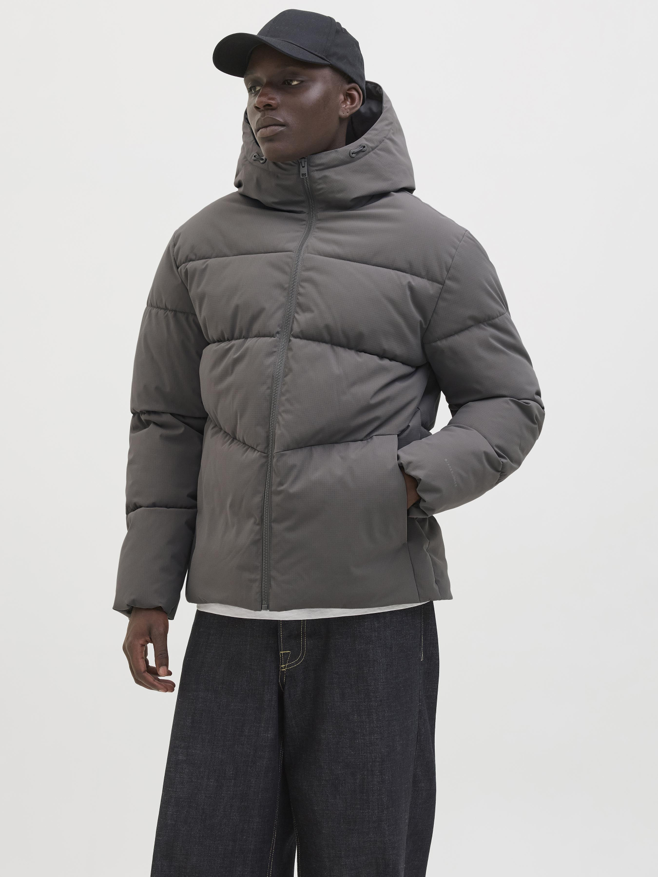 Куртки та дублянки JACK & JONES GLOBAL PUFFER JACKET модель 12283517_Castlerock Куртки та дублянки JACK & JONES GLOBAL PUFFER JACKET модель 12283517_Castlerock Фото