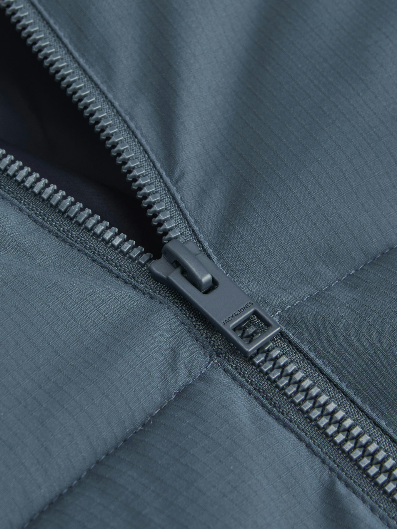 Куртки и дубленки JACK & JONES GLOBAL PUFFER JACKET модель 12283517_Orion Blue Фото