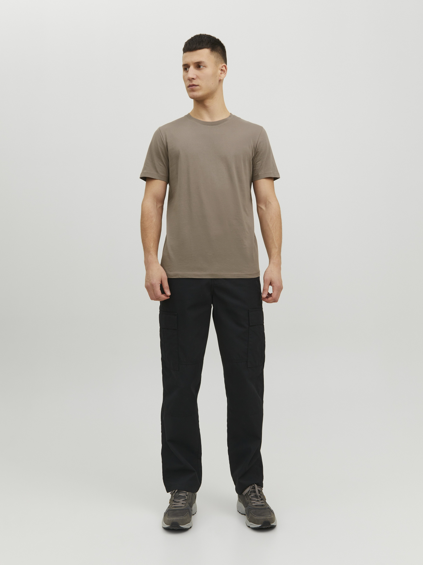 Футболки и поло JACK & JONES ORGANIC BASIC TEE модель 12156101_Falcon Футболки и поло JACK & JONES ORGANIC BASIC TEE модель 12156101_Falcon Фото