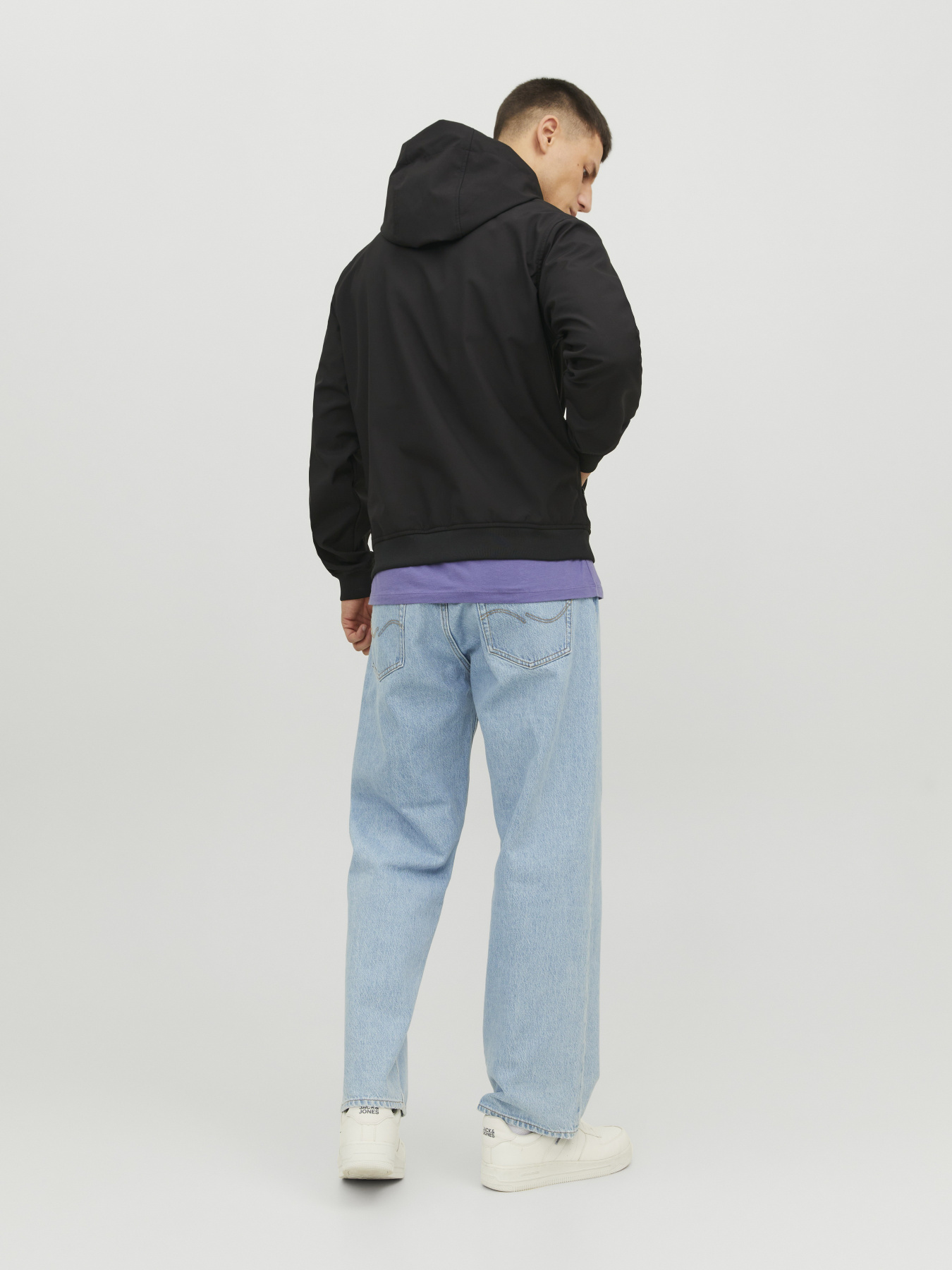 Куртки та дублянки JACK & JONES BASIC SOFTSHELL HOOD модель 12236300_Black Куртки та дублянки JACK & JONES BASIC SOFTSHELL HOOD модель 12236300_Black Фото