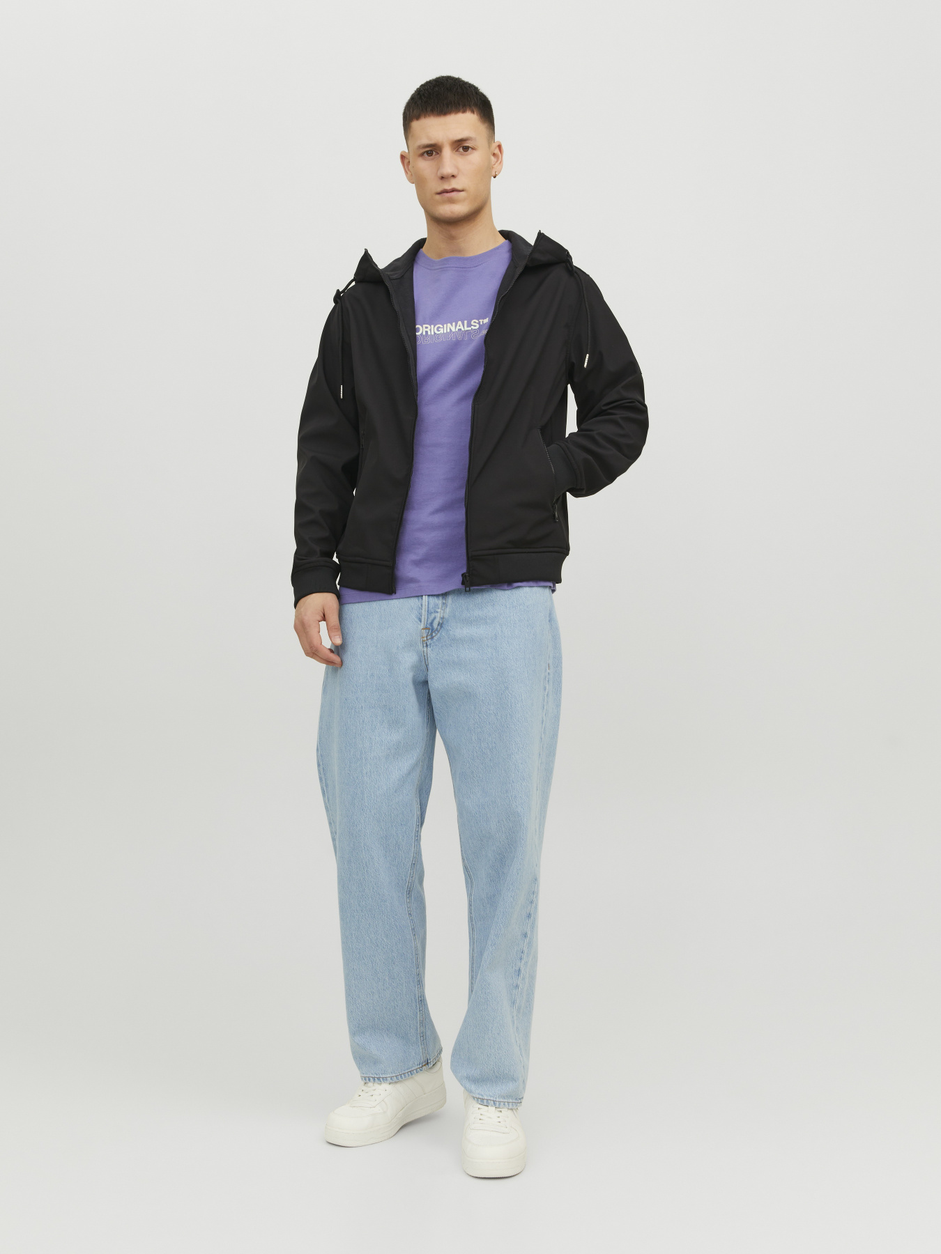 Куртки та дублянки JACK & JONES BASIC SOFTSHELL HOOD модель 12236300_Black Куртки та дублянки JACK & JONES BASIC SOFTSHELL HOOD модель 12236300_Black Фото