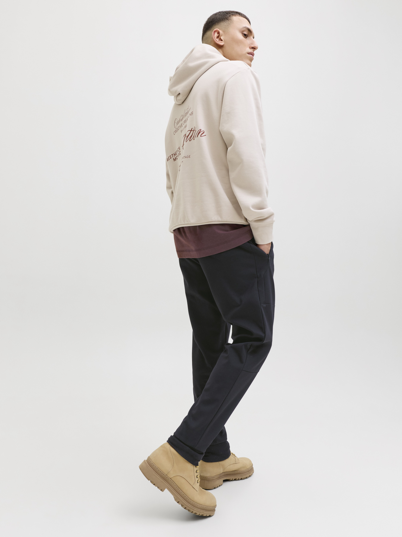 Брюки JACK & JONES GORDON BASE SWEAT PANTS модель 12288623_Black Фото