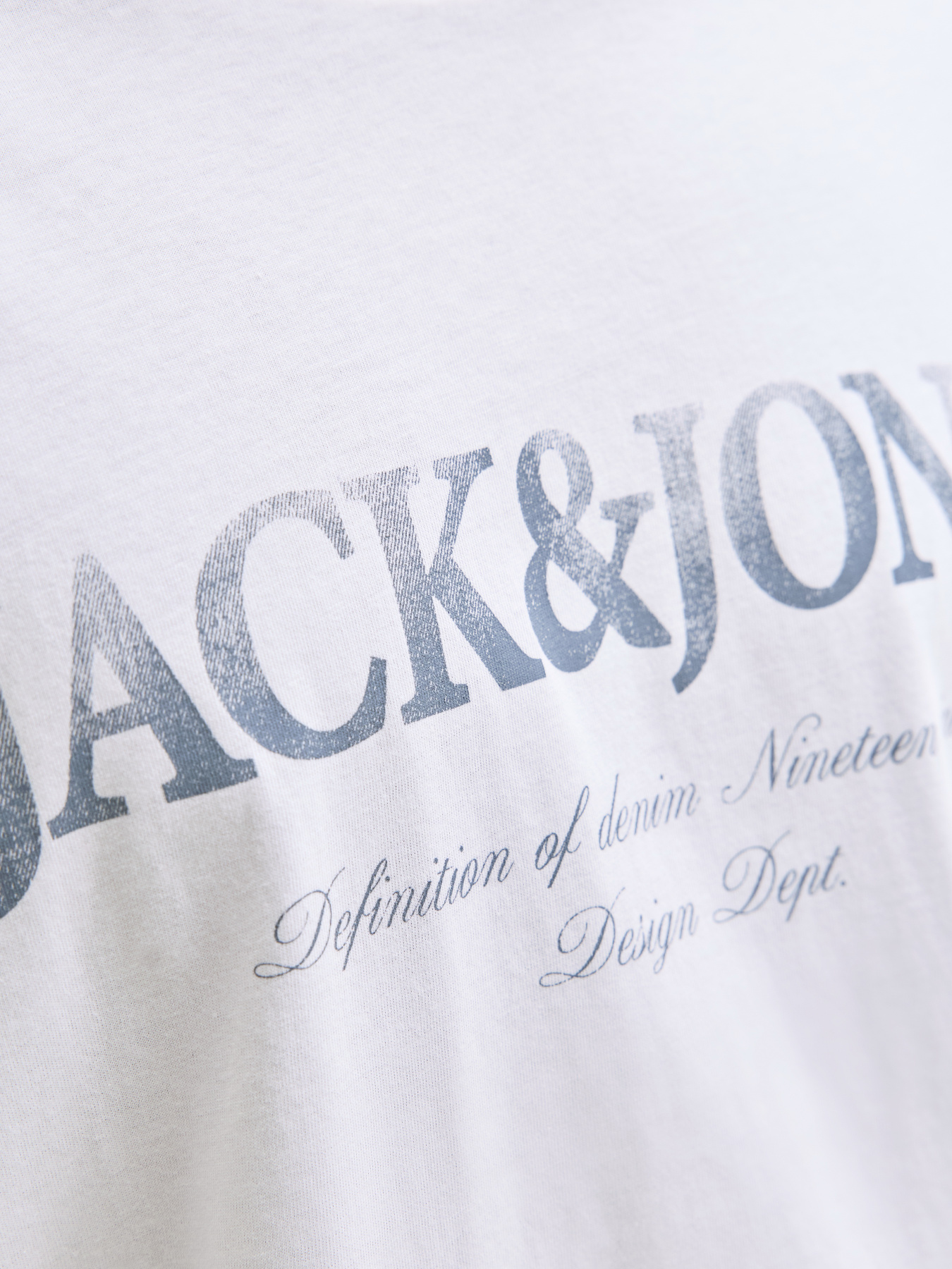 Футболки и поло JACK & JONES DEVIN DAYTONA PRINT TEE модель 12290173_Bright White Футболки и поло JACK & JONES DEVIN DAYTONA PRINT TEE модель 12290173_Bright White Фото