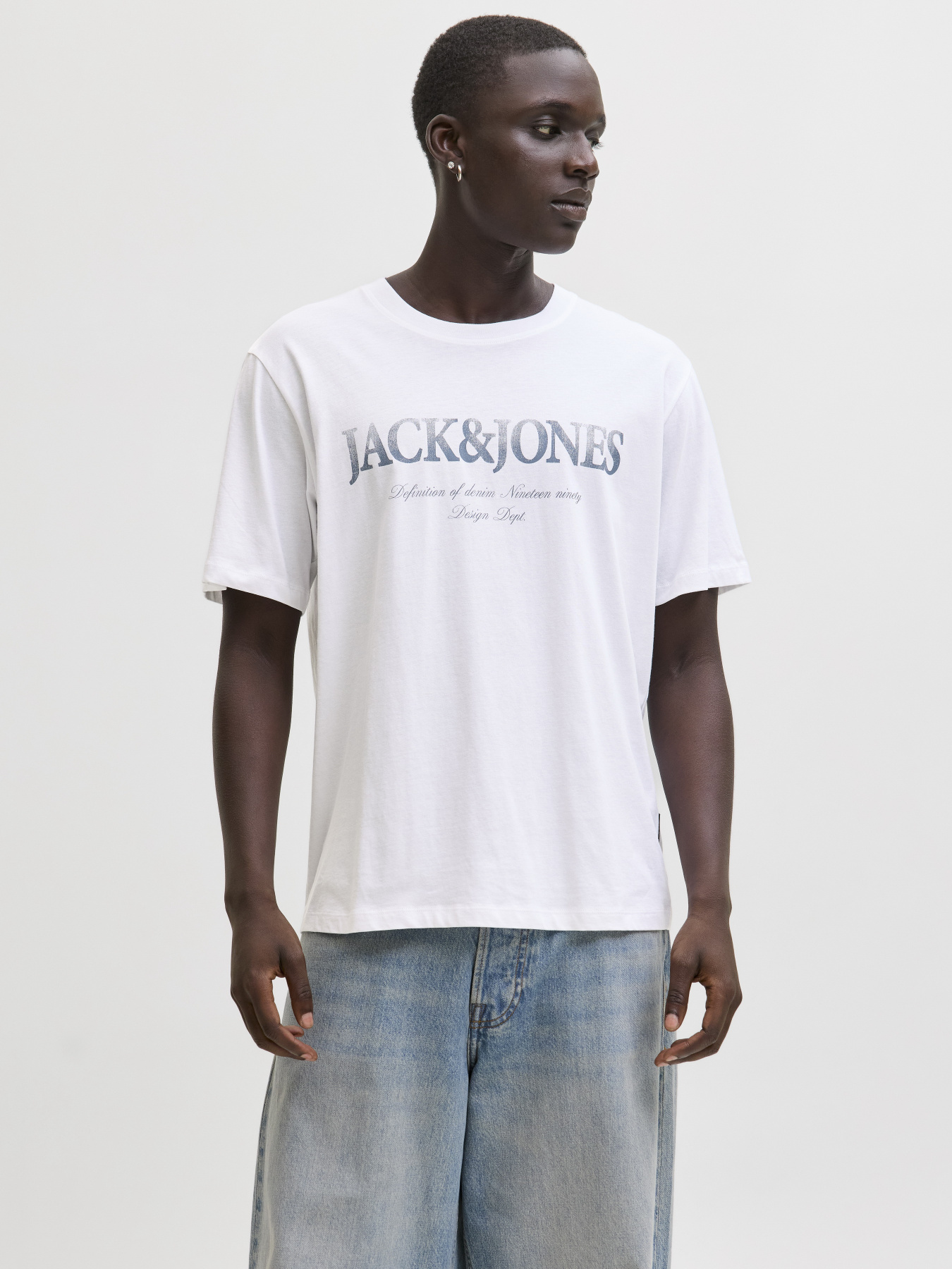 Футболки и поло JACK & JONES DEVIN DAYTONA PRINT TEE модель 12290173_Bright White Футболки и поло JACK & JONES DEVIN DAYTONA PRINT TEE модель 12290173_Bright White Фото