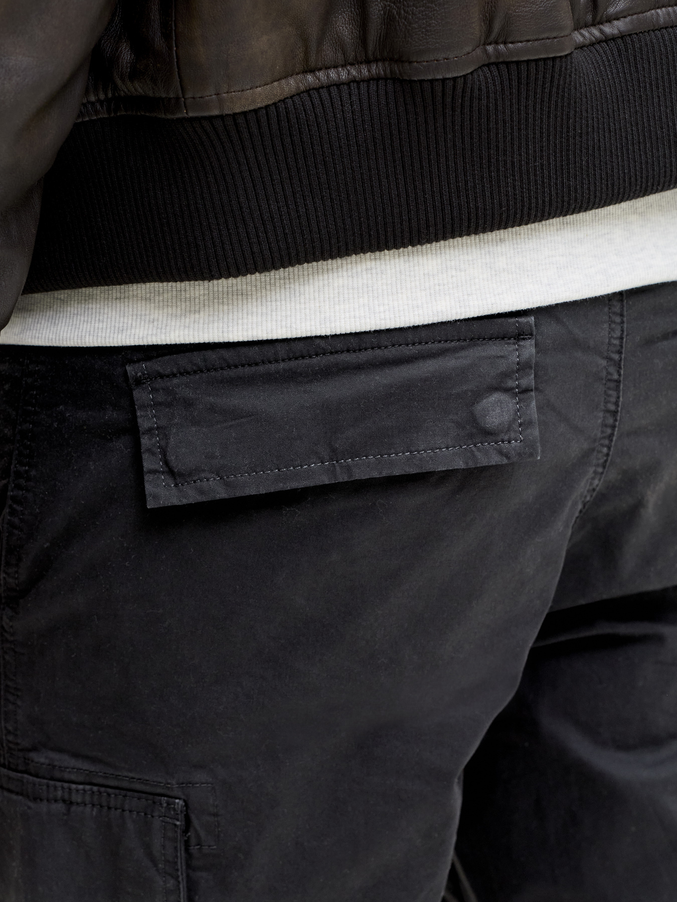 Брюки JACK & JONES KANE FRANK CARGO модель 12291962_Black Брюки JACK & JONES KANE FRANK CARGO модель 12291962_Black Фото