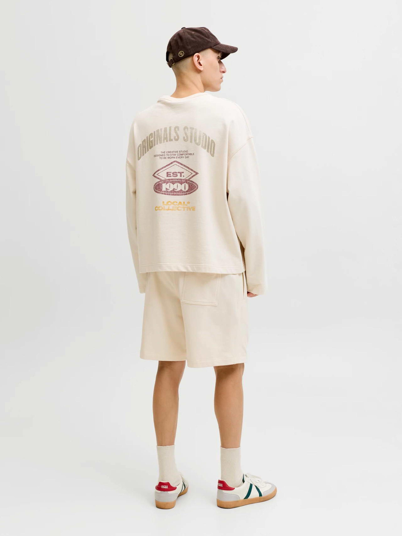 Шорты JACK & JONES KARL NORREBRO SWEAT SHORTS модель 12292565_Antique White Фото