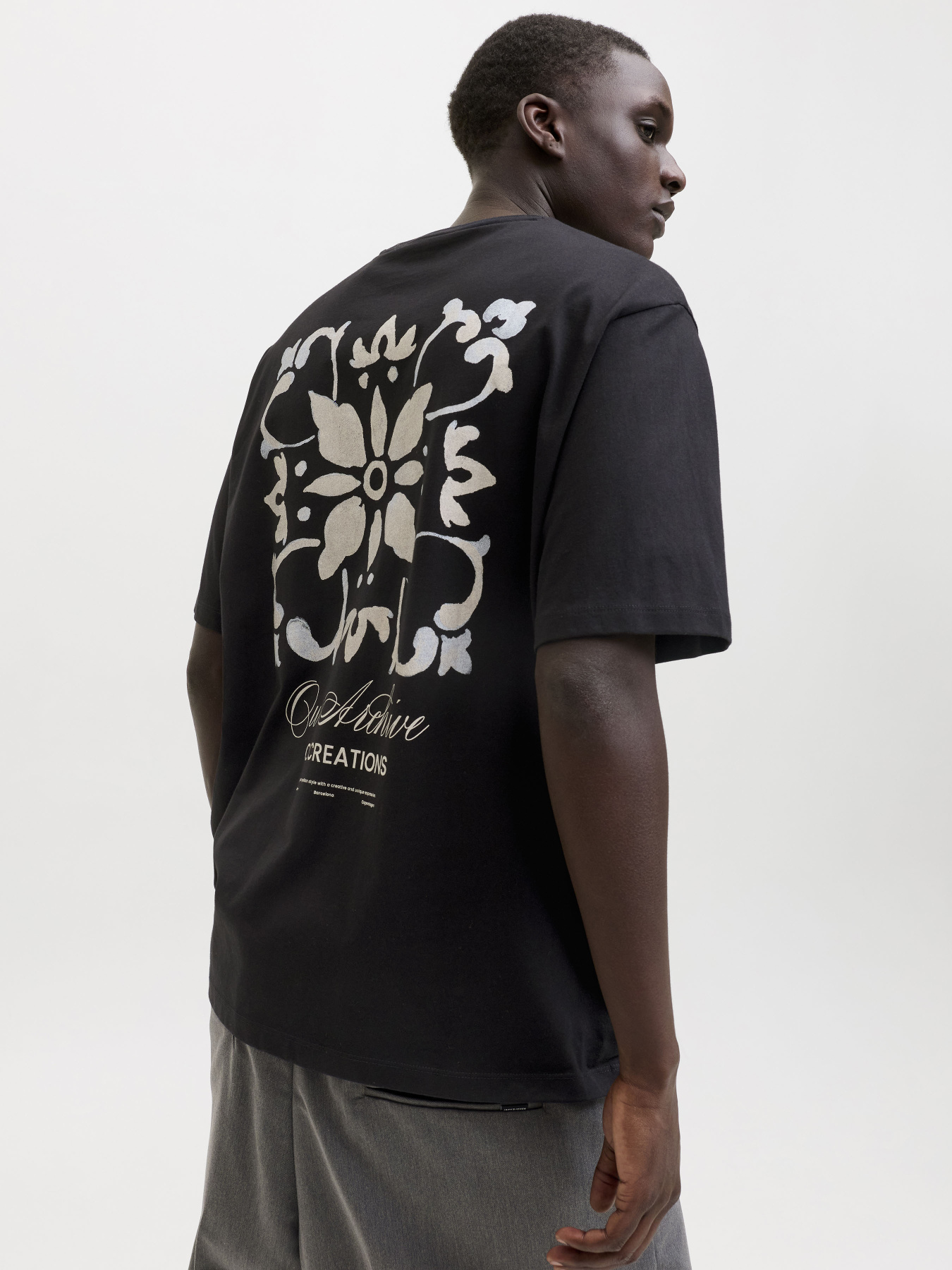 Футболки і поло JACK & JONES ART PRINT TEE модель 12288095_Black Фото
