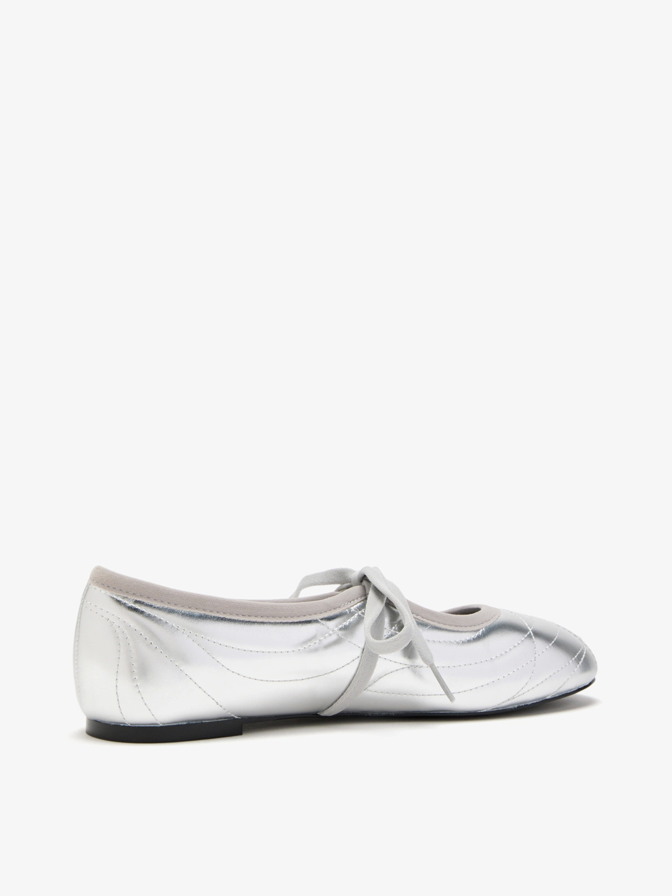 Туфлі та лофери JW PEI ERIKA модель JF30619-9 Туфлі та лофери JW PEI ERIKA модель JF30619-9 Фото