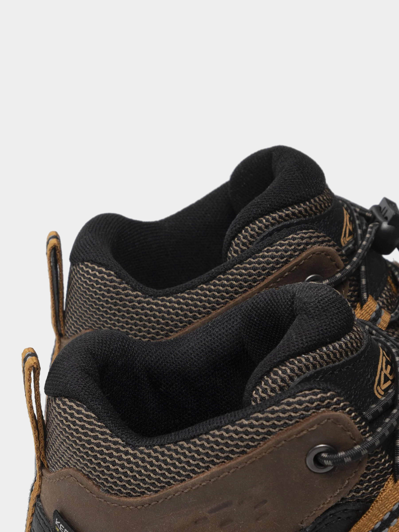 Черевики та чоботи Keen Targhee Mid Wp модель 1019834 Коричневий, чорний Черевики та чоботи Keen Targhee Mid Wp модель 1019834 Коричневий, чорний Фото