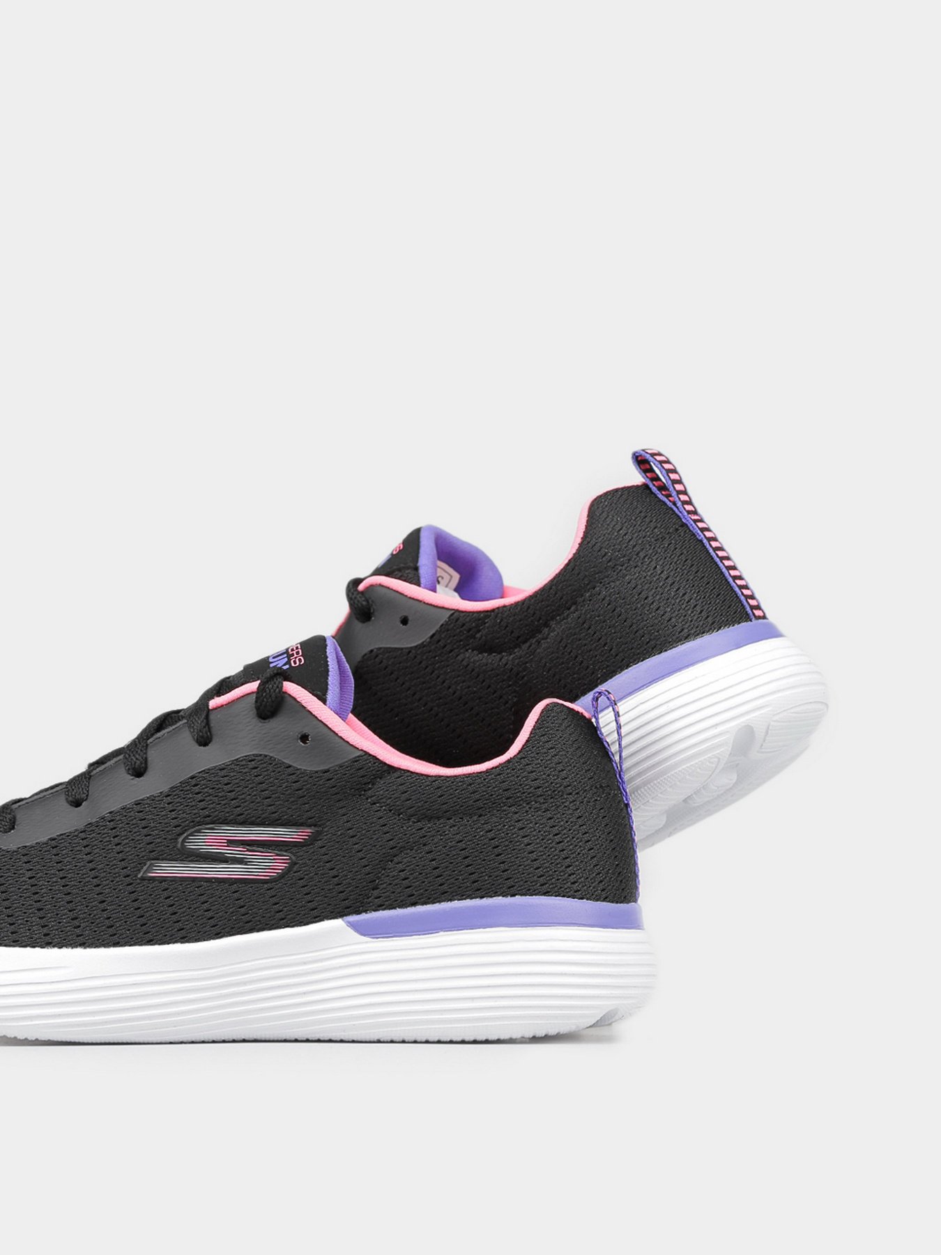 Кросівки Skechers GO RUN модель 302428L BKPR Кросівки Skechers GO RUN модель 302428L BKPR Фото