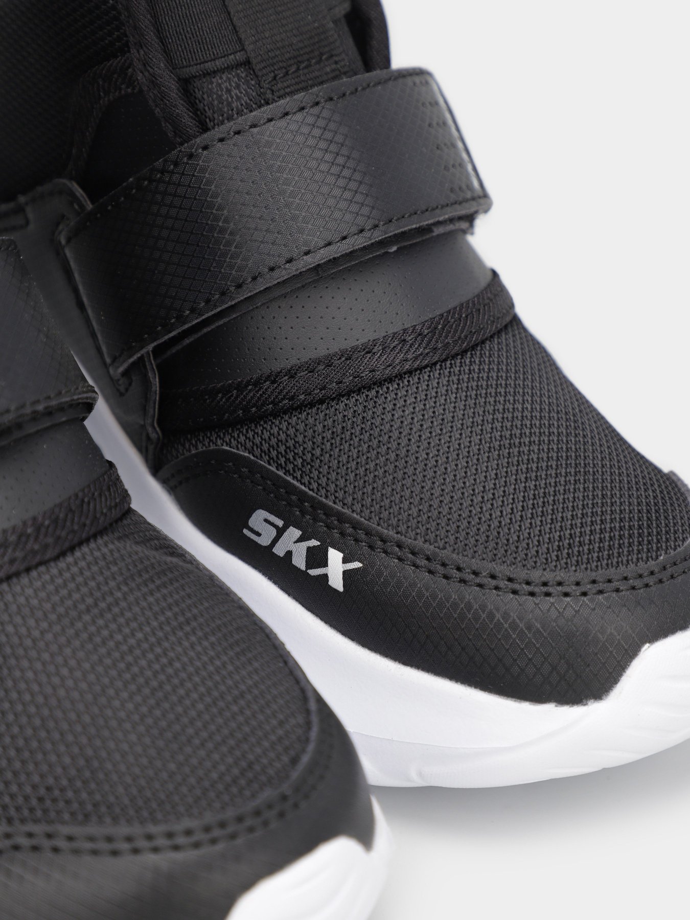 Ботинки и сапоги Skechers D'Lites Ultra модель 660050L BLK Фото