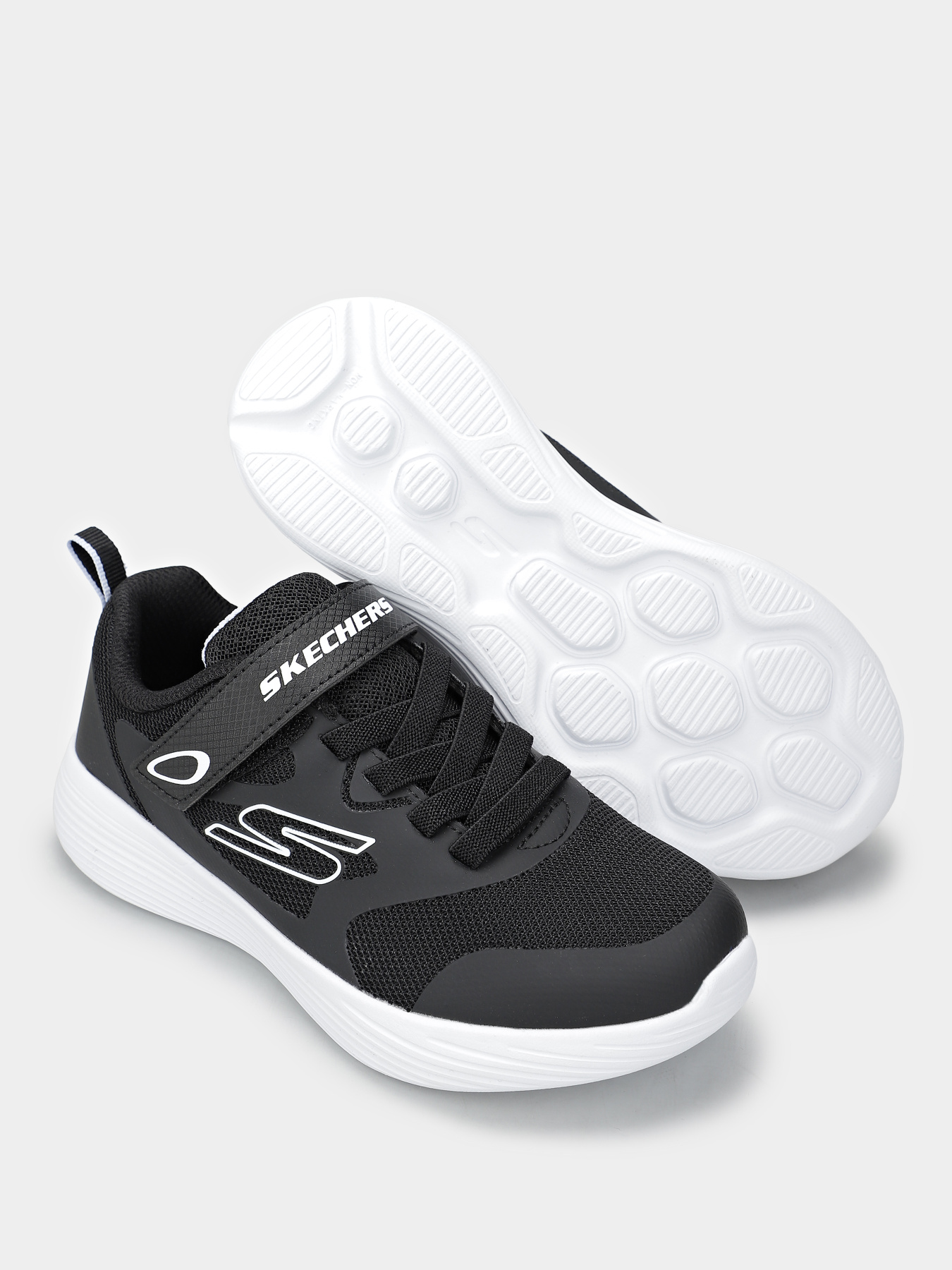Кроссовки Skechers GO RUN 400 V2 модель 303580L BLK Фото