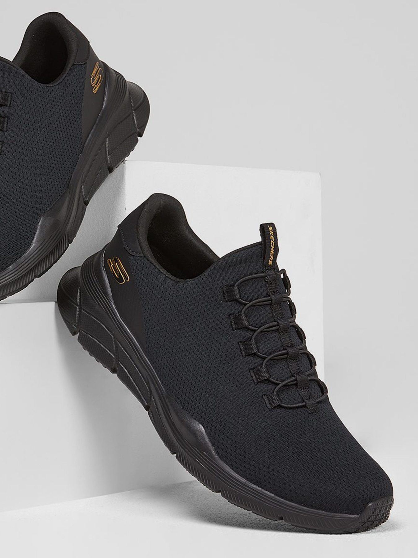 Кросівки Skechers Equalizer 4.0 - Voltis модель 232063 BBK Фото