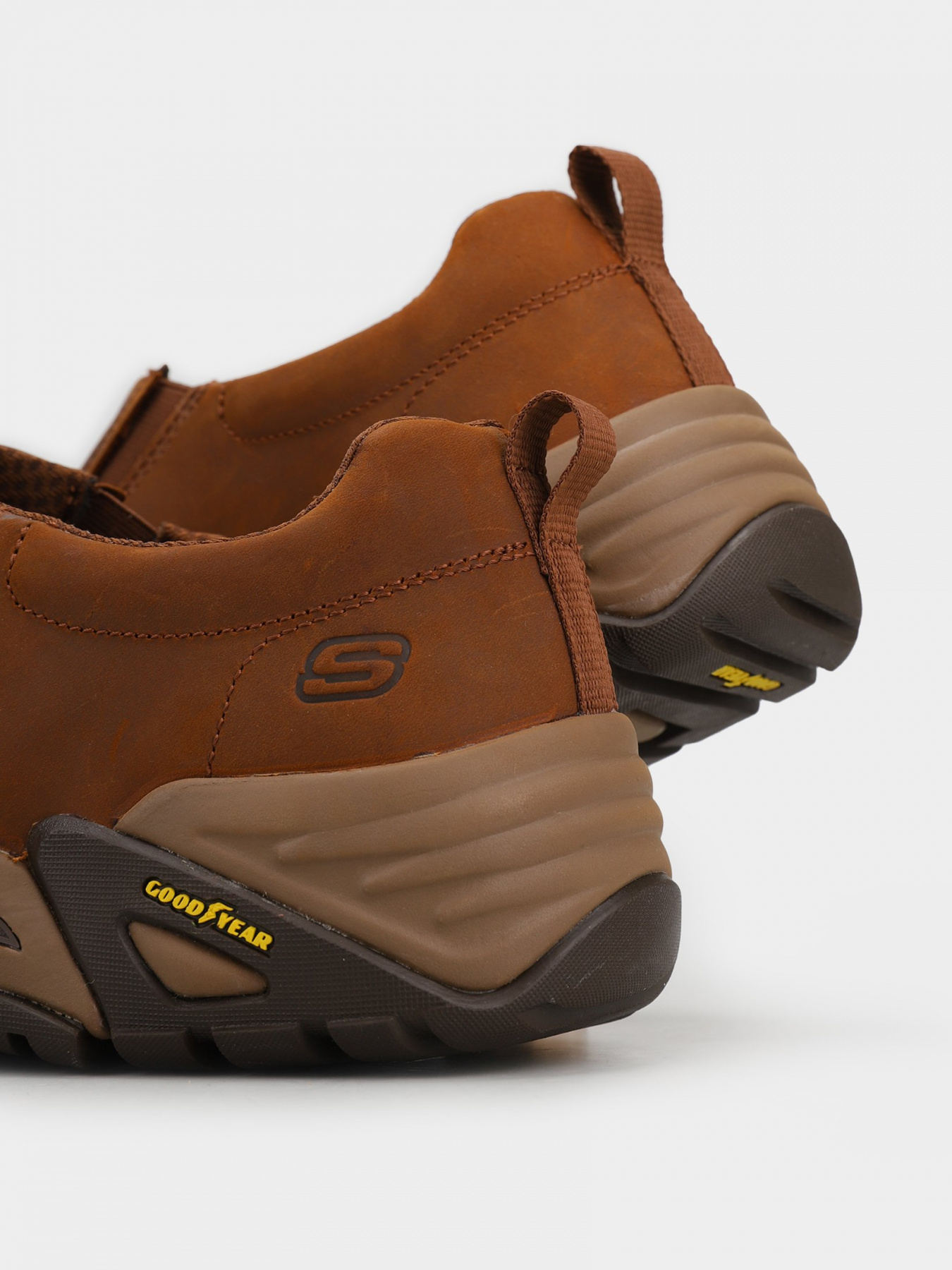 Слипоны и мокасины Skechers Arch Fit Recon - Sandro модель 204410 CDB Фото