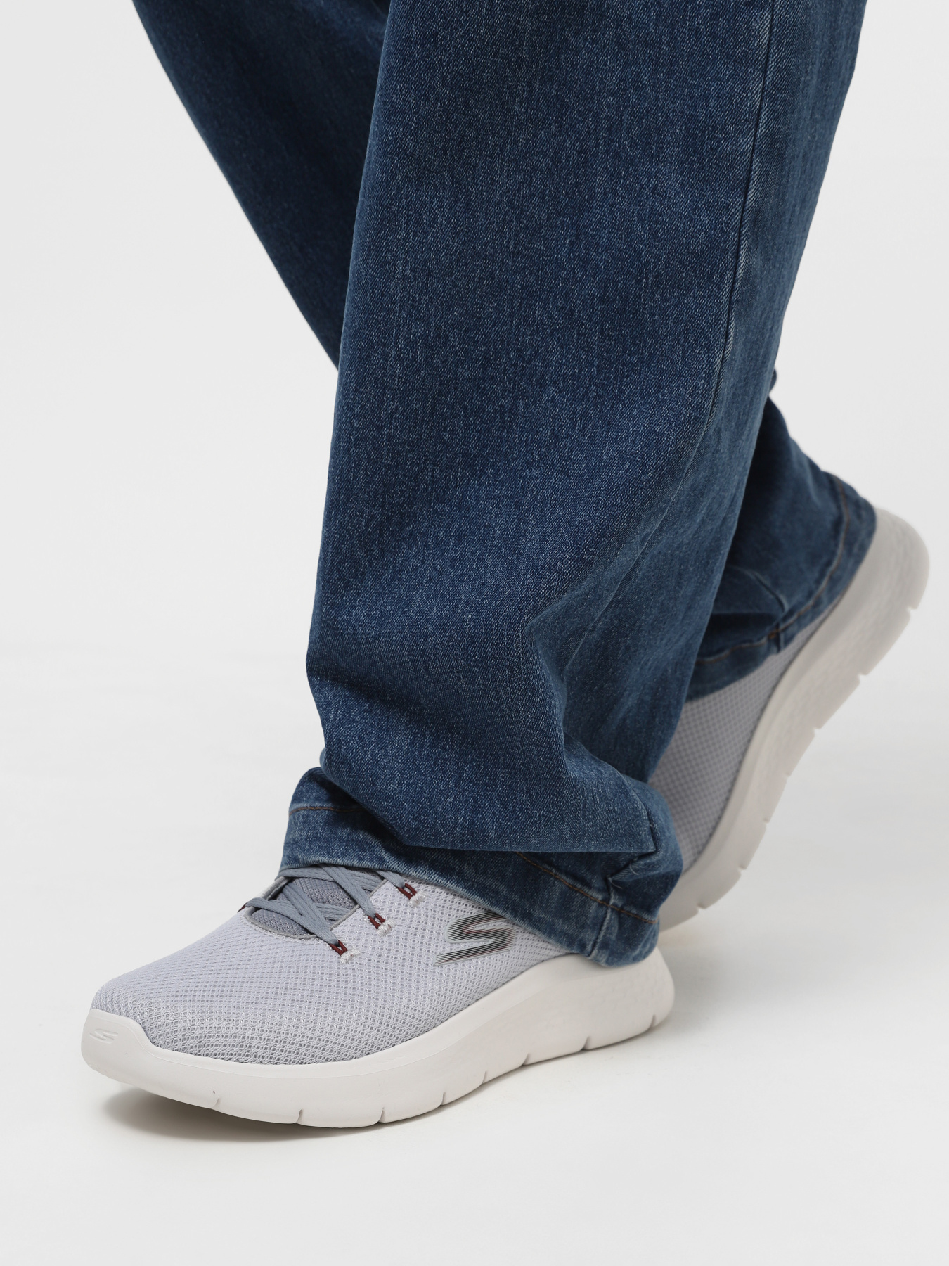 Кроссовки Skechers Go Walk модель 216507 LTGY Фото