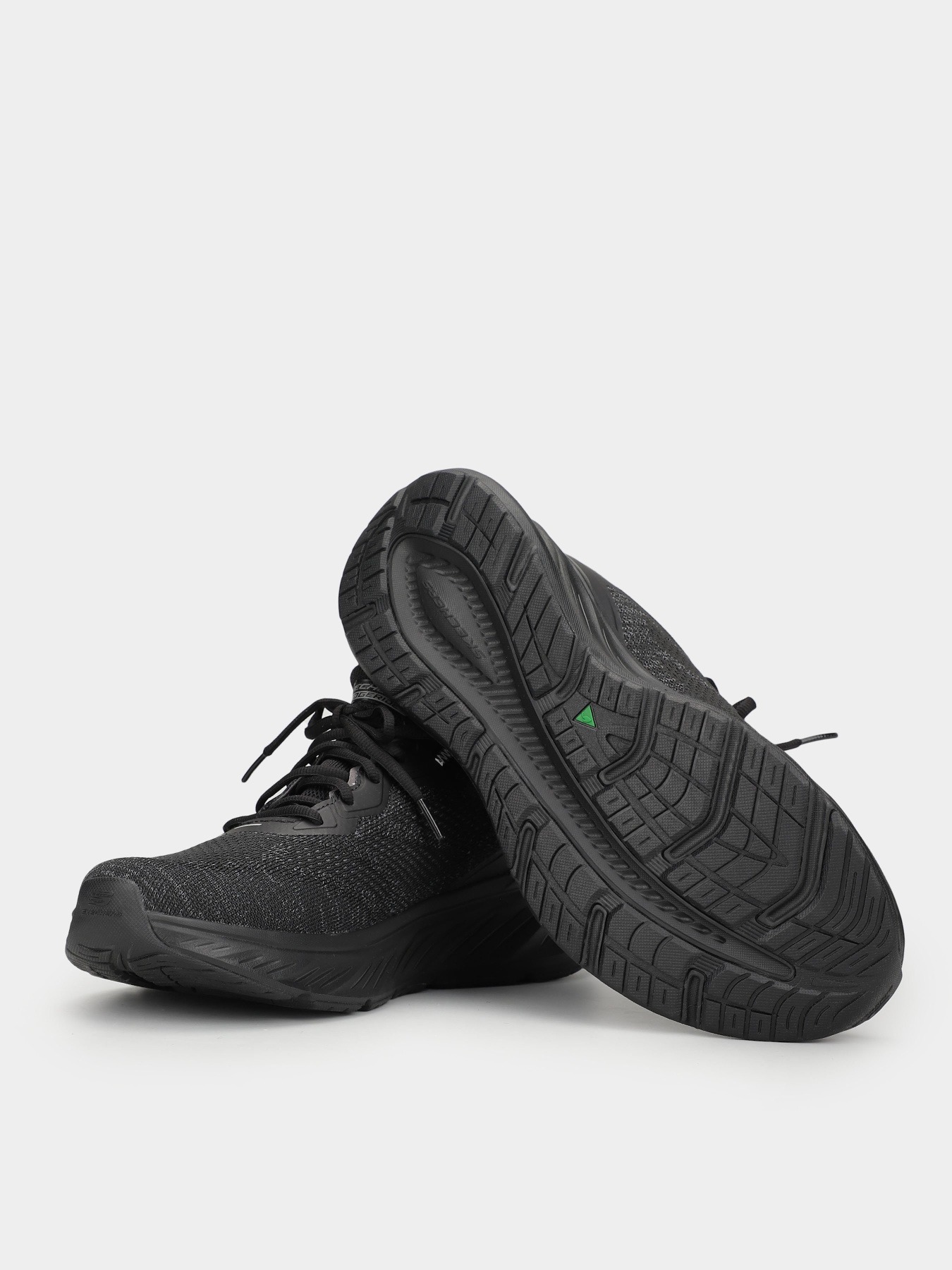 Кросівки Skechers Relaxed Fit: Edgeride - Exxo модель 232836 BBK Кросівки Skechers Relaxed Fit: Edgeride - Exxo модель 232836 BBK Фото