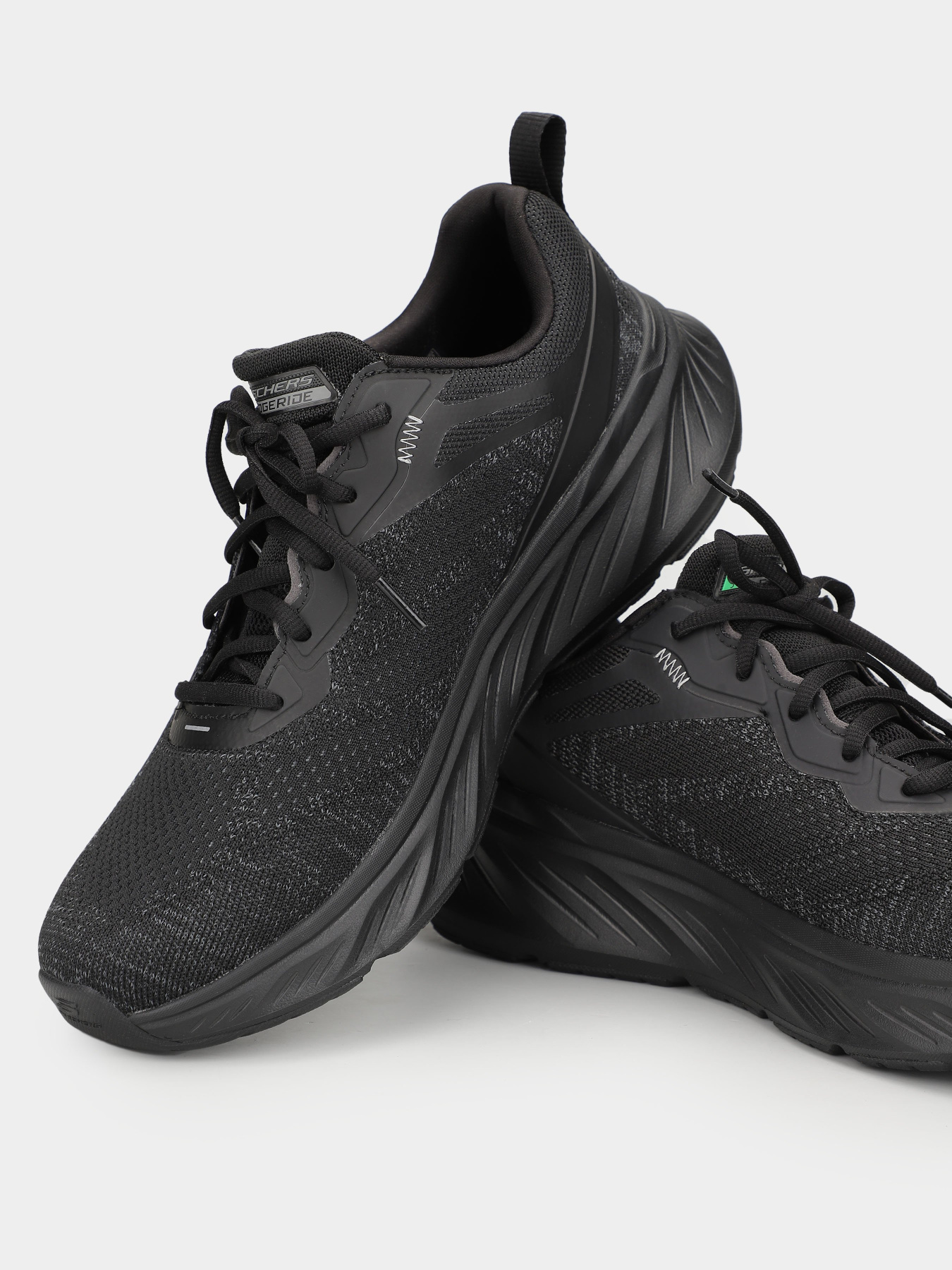 Кросівки Skechers Relaxed Fit: Edgeride - Exxo модель 232836 BBK Кросівки Skechers Relaxed Fit: Edgeride - Exxo модель 232836 BBK Фото