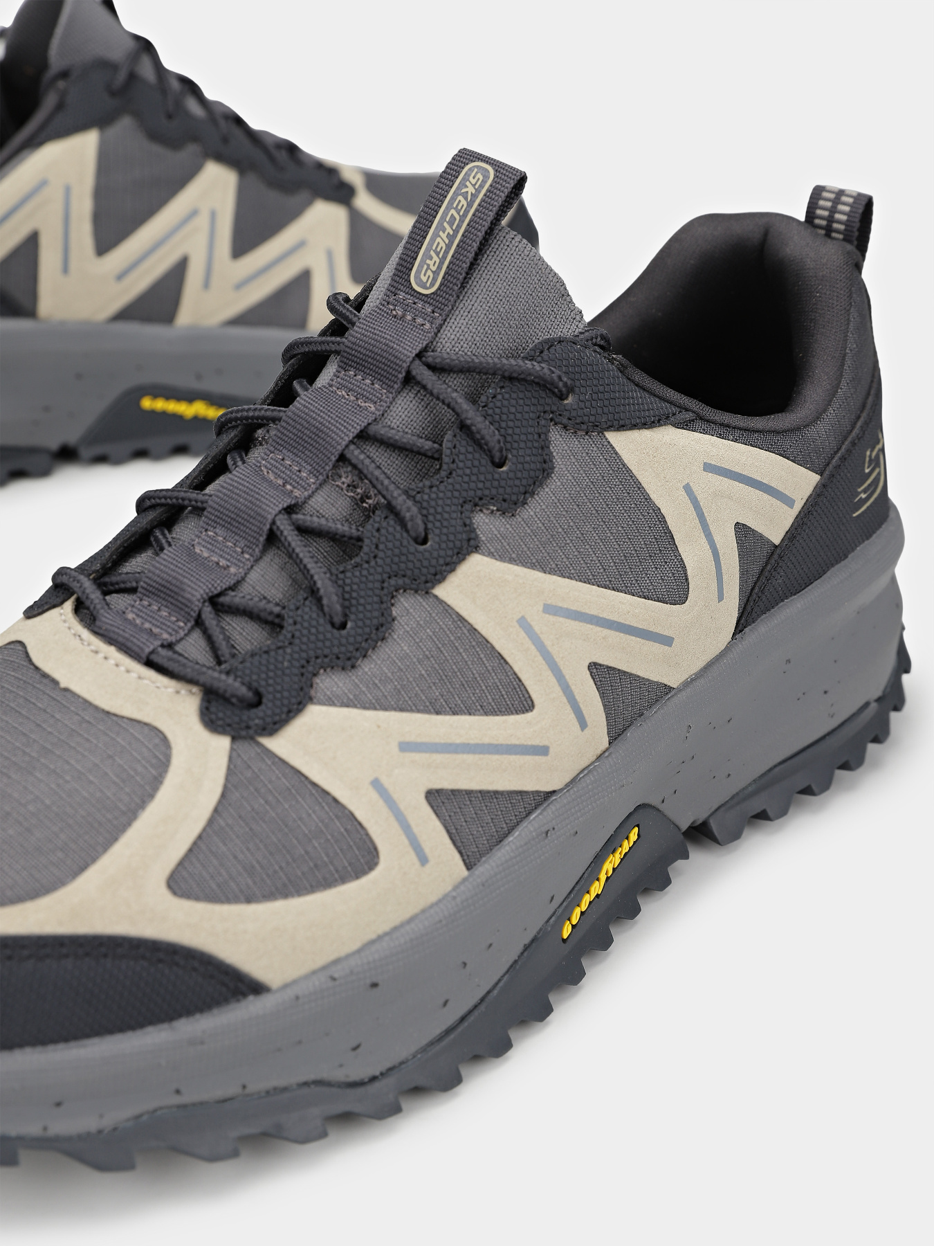 Кросівки Skechers SKECHERS BIONIC TRAIL модель 237680 CHAR Кросівки Skechers SKECHERS BIONIC TRAIL модель 237680 CHAR Фото
