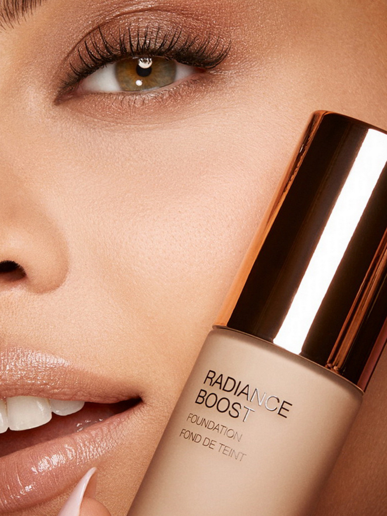 Тональна основа Radiance Boost Foundation KIKO MILANO модель KM000000164001B Тональна основа Radiance Boost Foundation KIKO MILANO модель KM000000164001B Фото