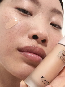 Тональная основа Love Fusion 24H Moisture Foundation KIKO MILANO модель KM000000878009B Фото