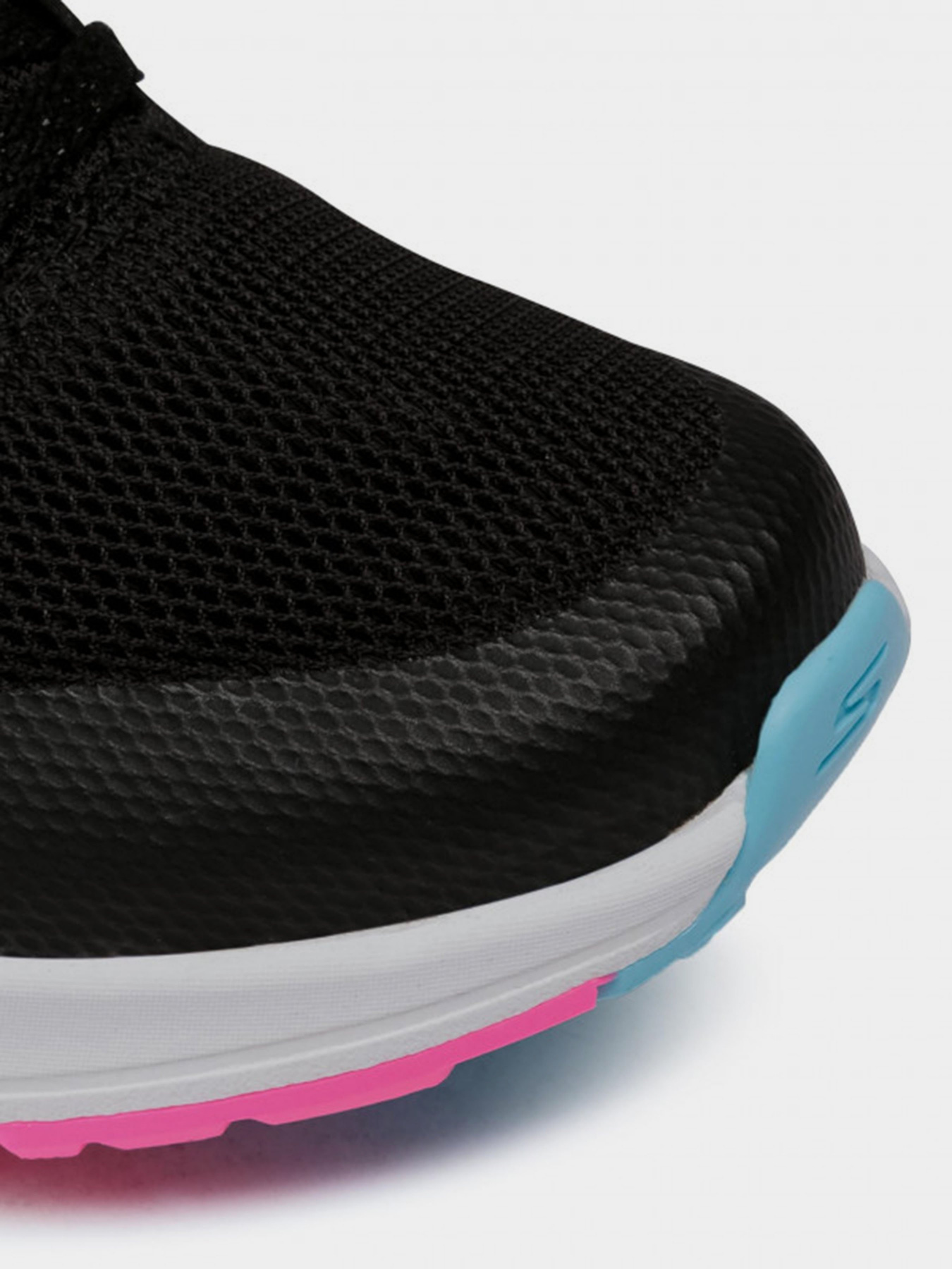Кросівки Skechers GOrun Consistent - Fearsome модель 128076 BKMT Кросівки Skechers GOrun Consistent - Fearsome модель 128076 BKMT Фото