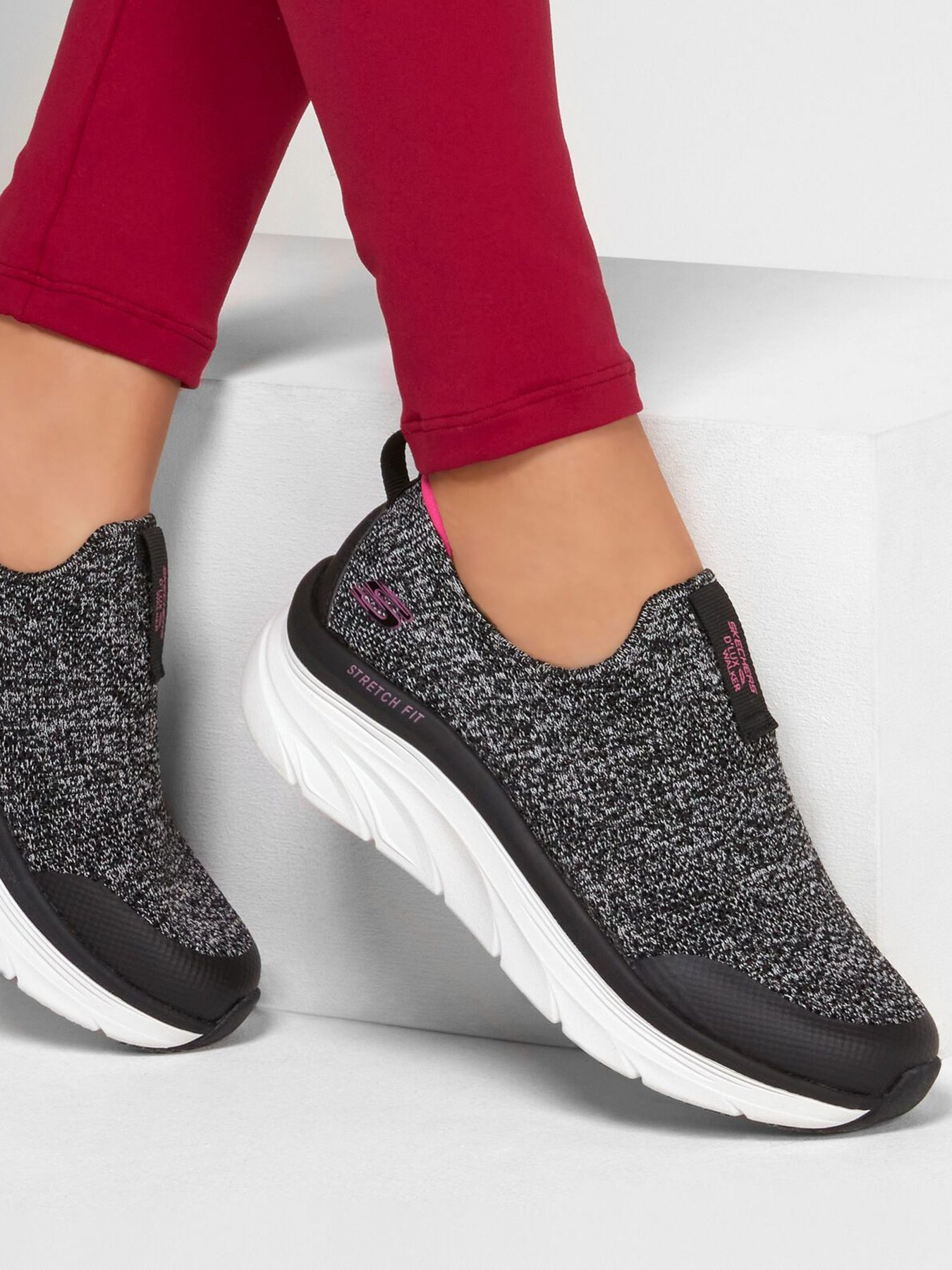 Слипоны и мокасины Skechers D'Lux Walker - Quick Upgrade модель 149128 BKPK Фото
