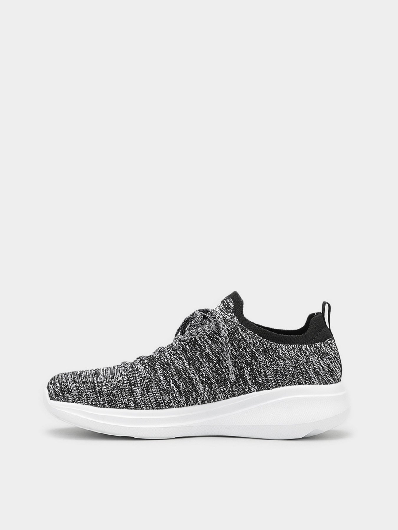 Кросівки Skechers GOrun Fast Performance модель 128883 BKW Фото