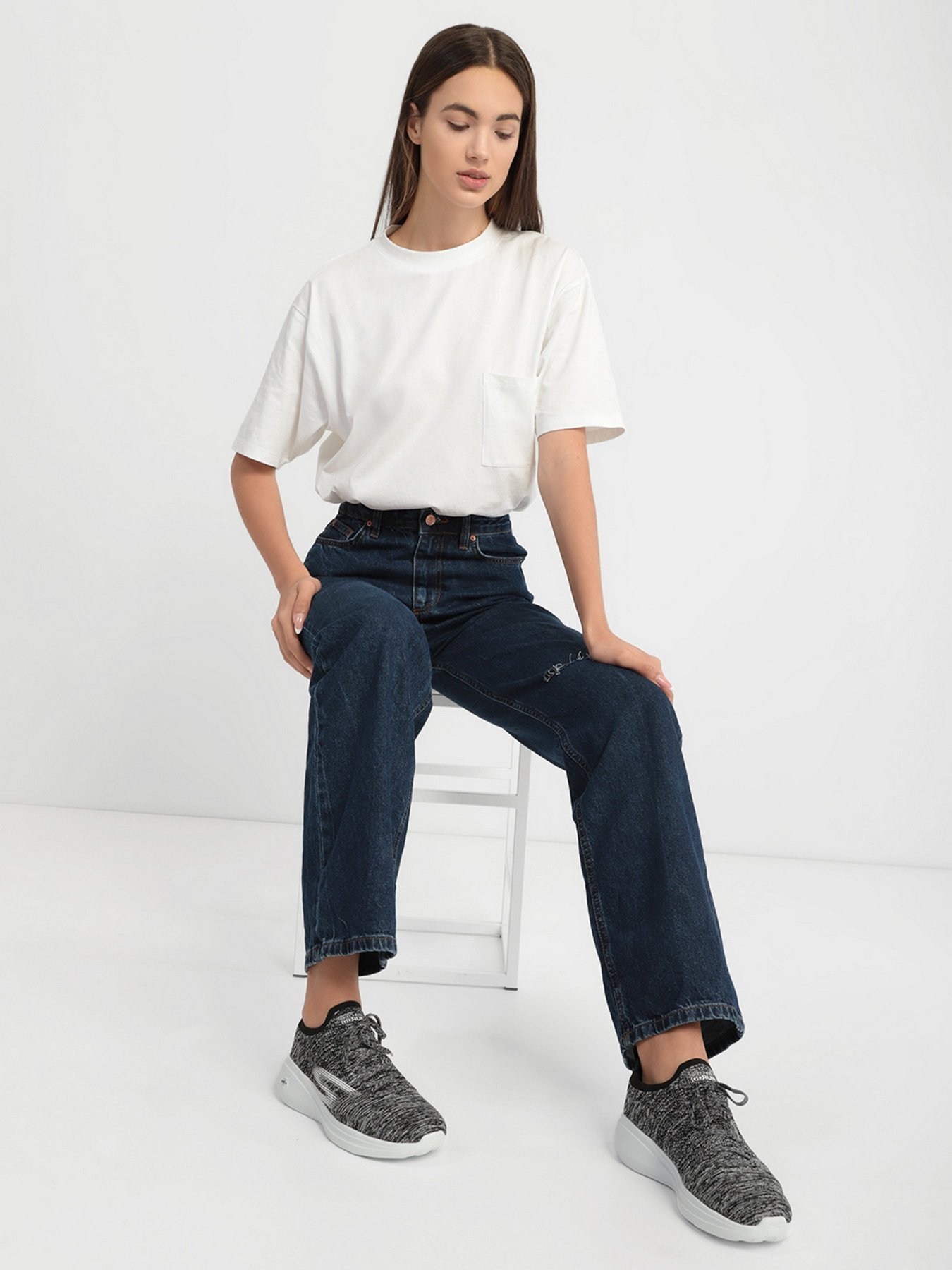 Кросівки Skechers GOrun Fast Performance модель 128883 BKW Фото