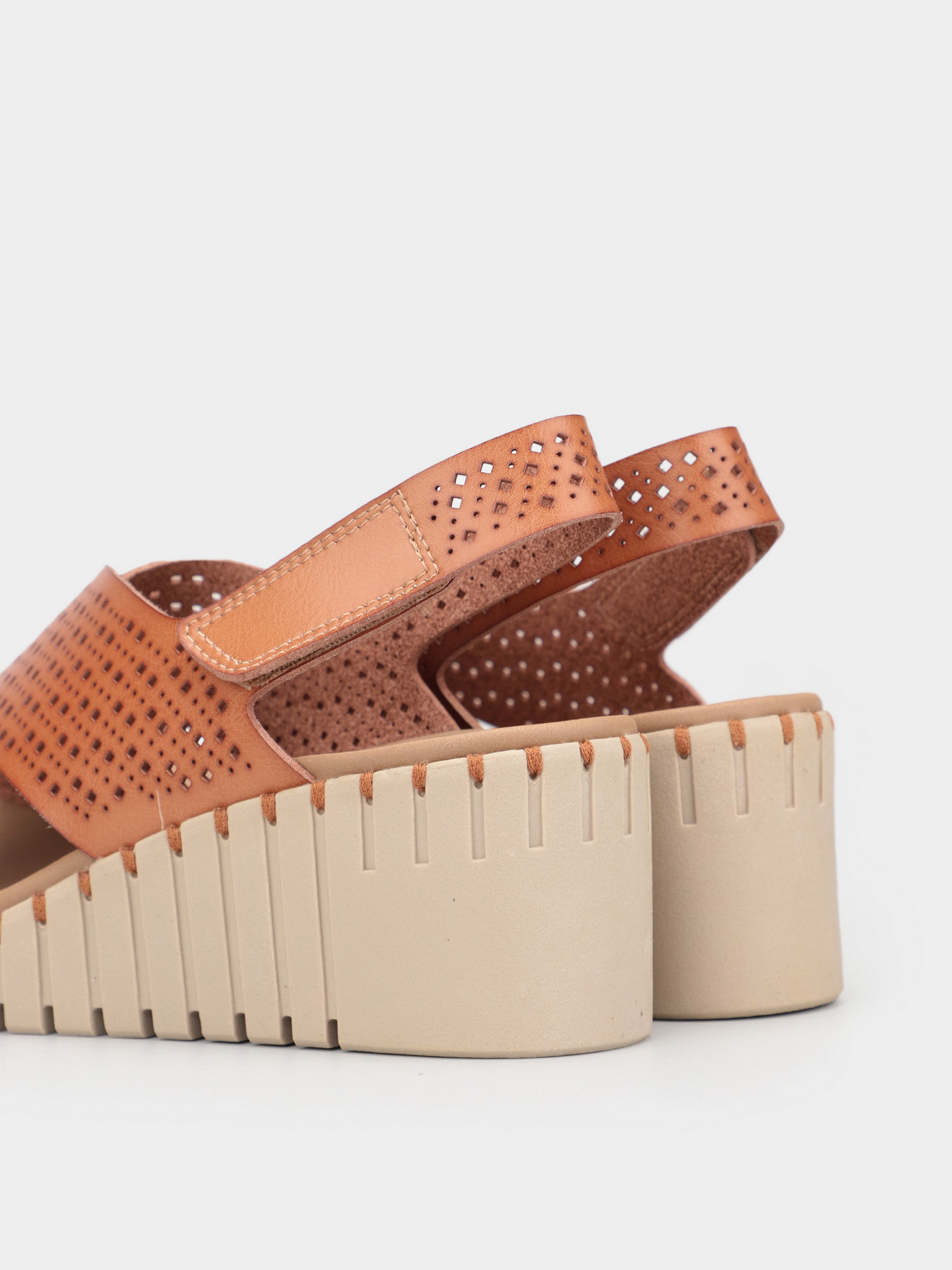 Босоніжки Skechers Pier Ave - Beach Chick модель 163000 TAN Фото