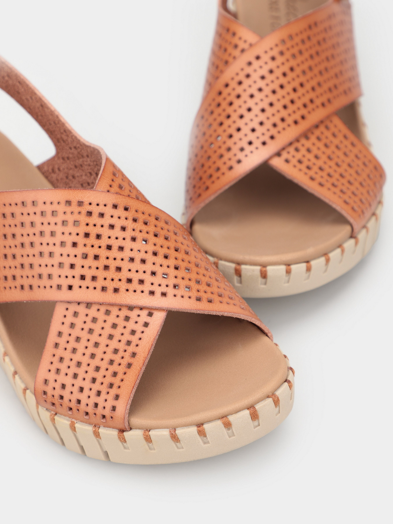 Босоніжки Skechers Pier Ave - Beach Chick модель 163000 TAN Фото