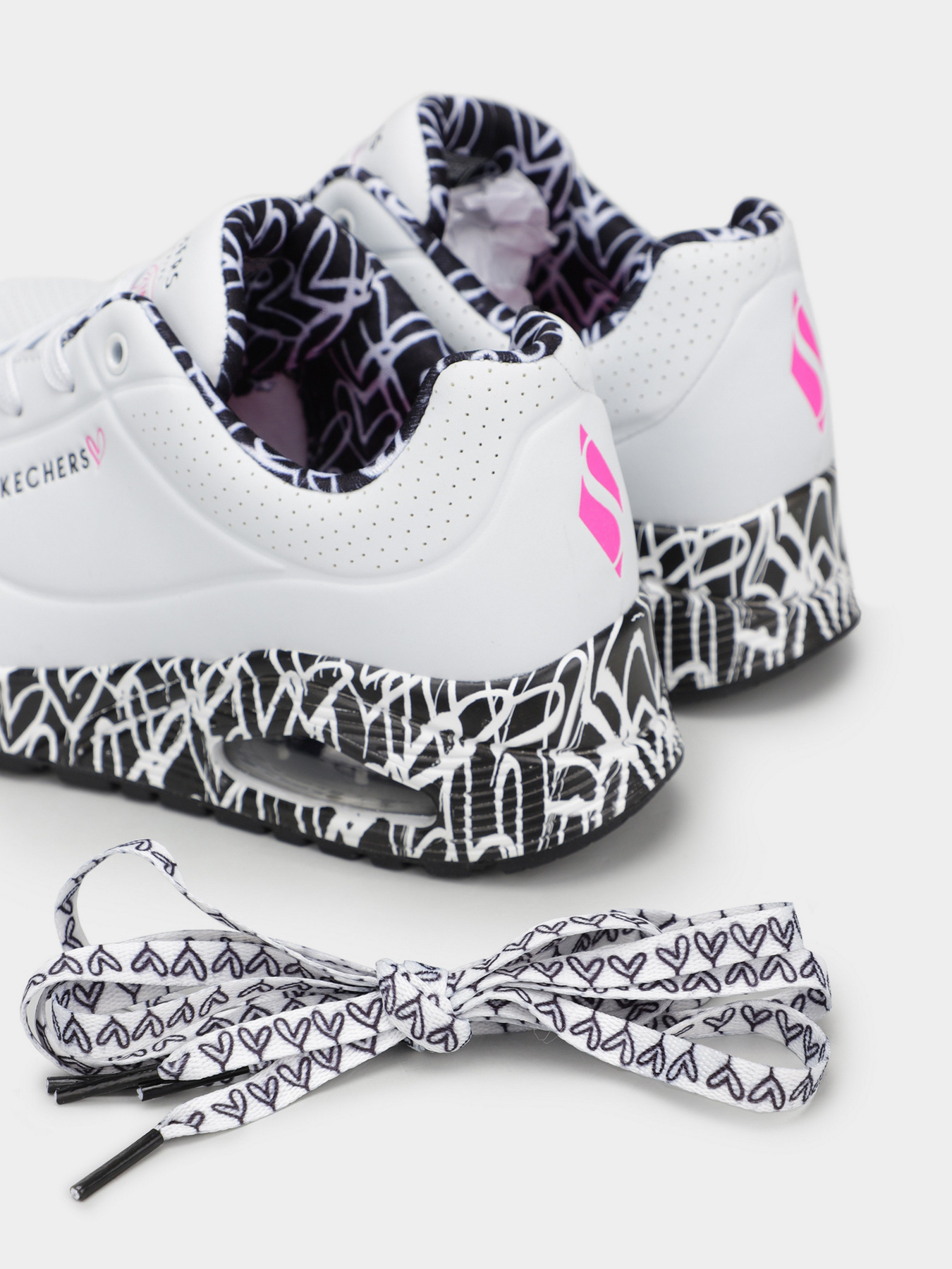 Кроссовки Skechers x JGoldcrown: Uno – Loving Love модель 155506 WBK Кроссовки Skechers x JGoldcrown: Uno – Loving Love модель 155506 WBK Фото